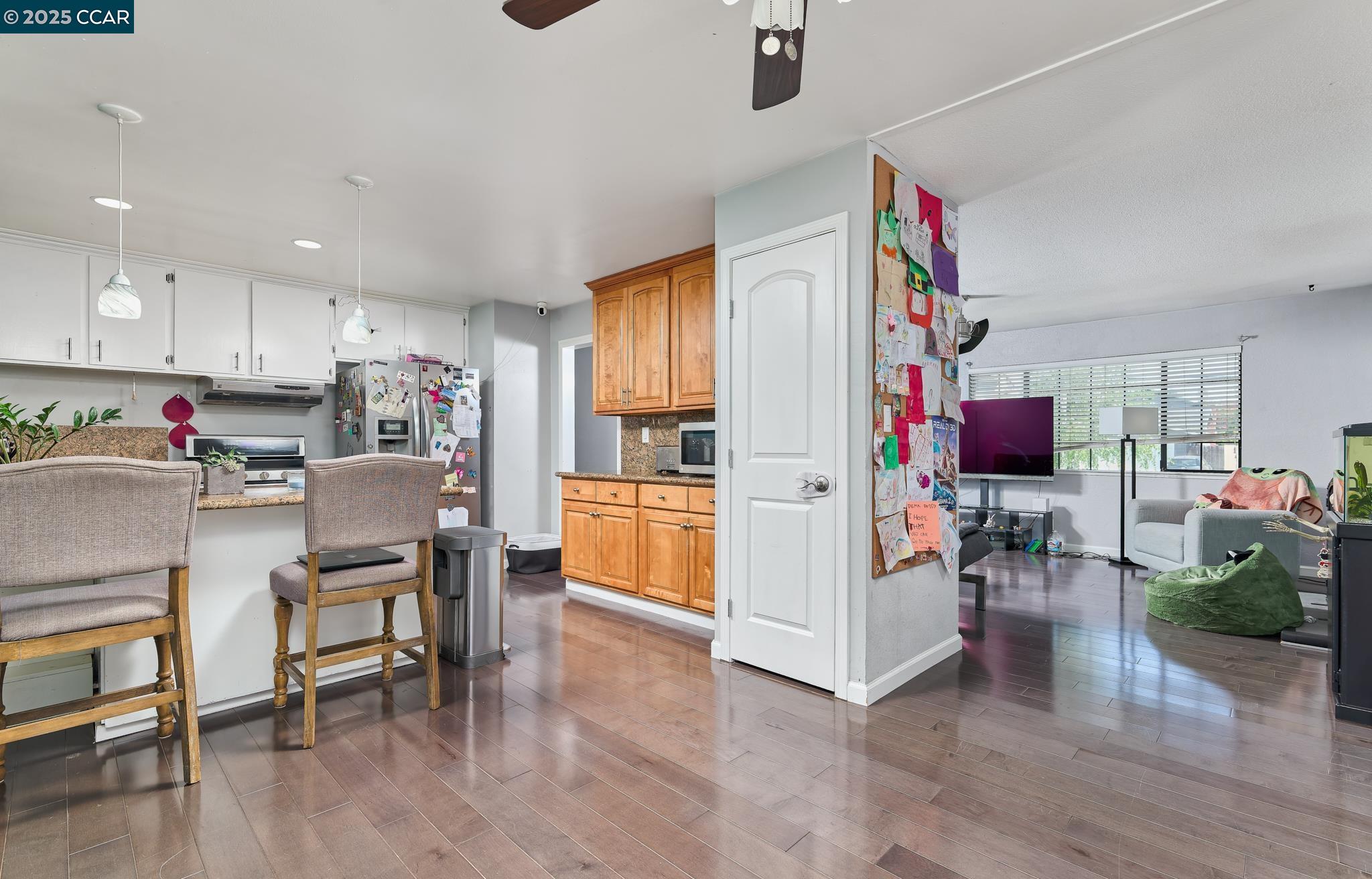 3586 Hillsborough Dr
