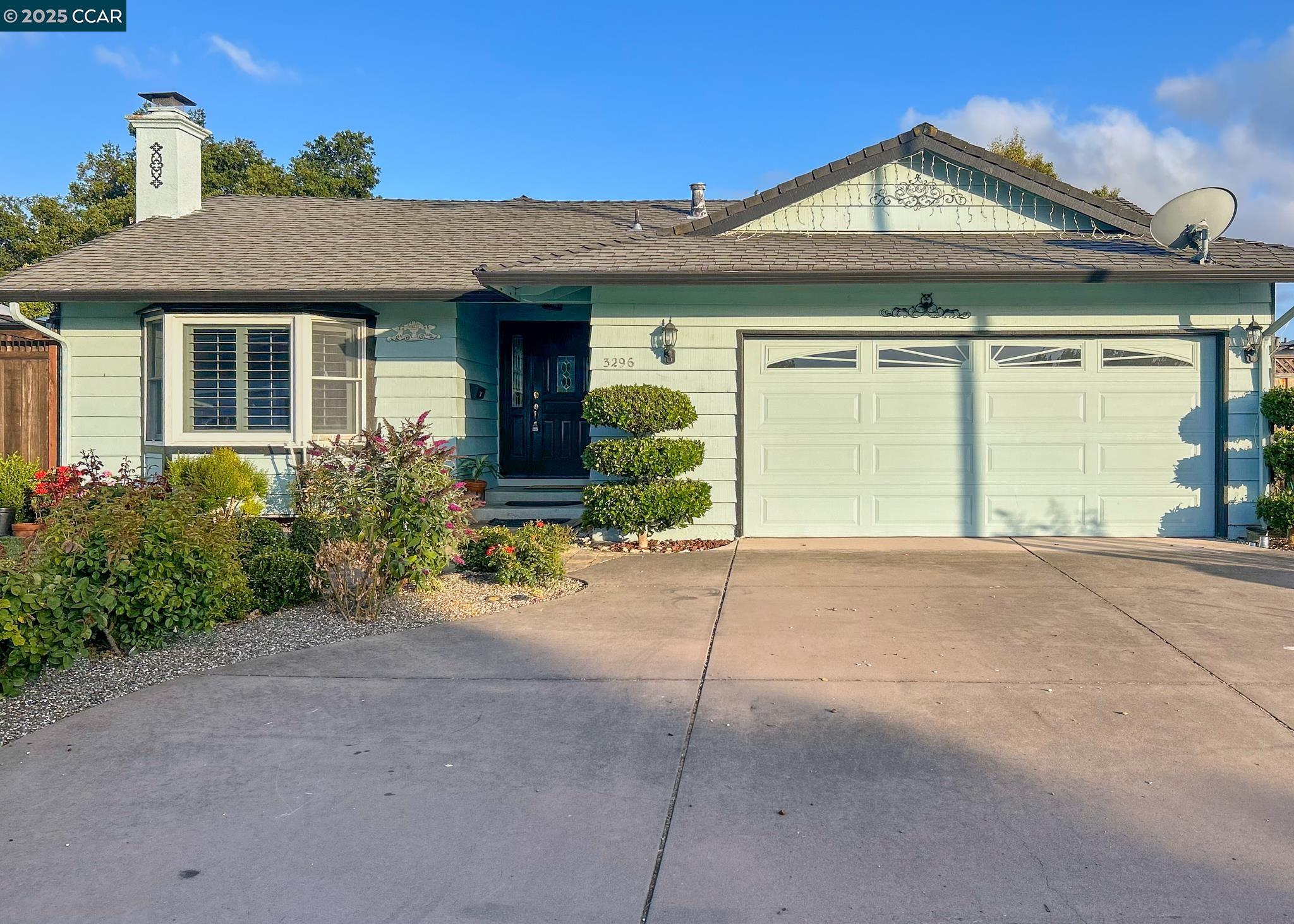 3296 Casa Grande Dr