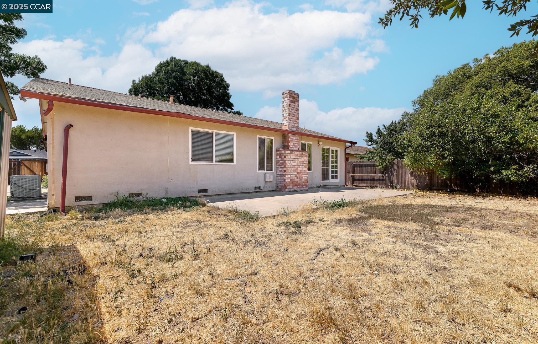 3972 Meadowbrook Cir