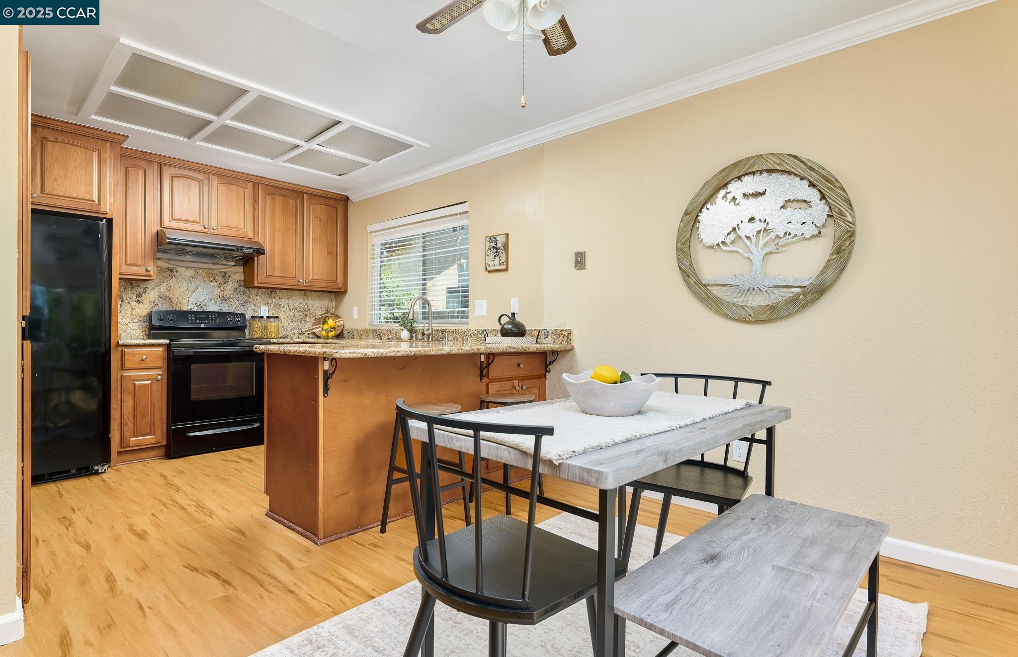 3972 Meadowbrook Cir