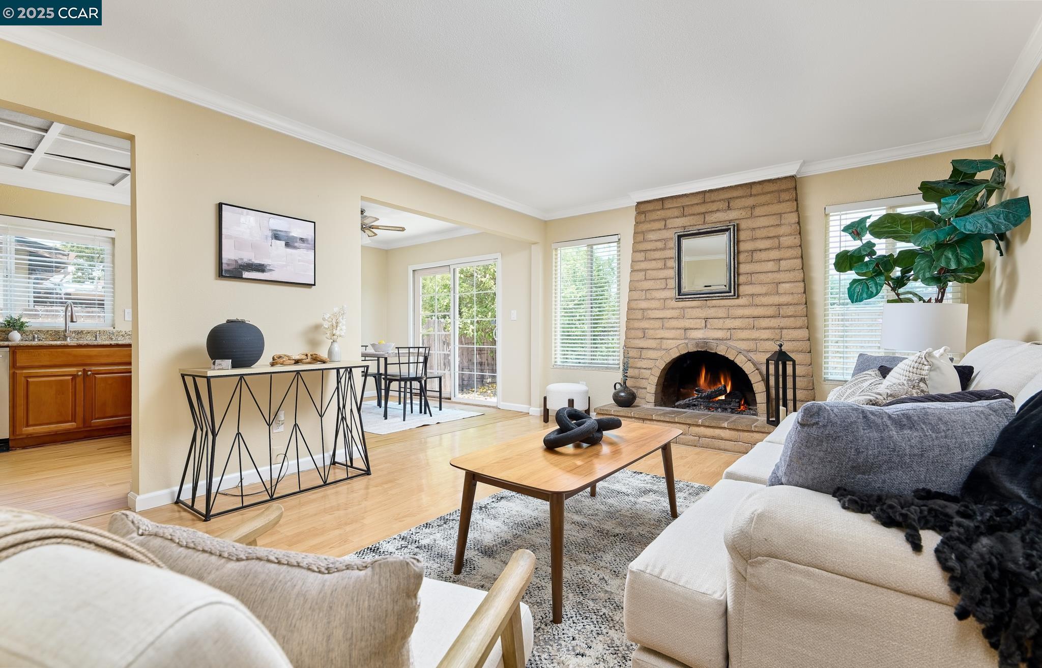 3972 Meadowbrook Cir