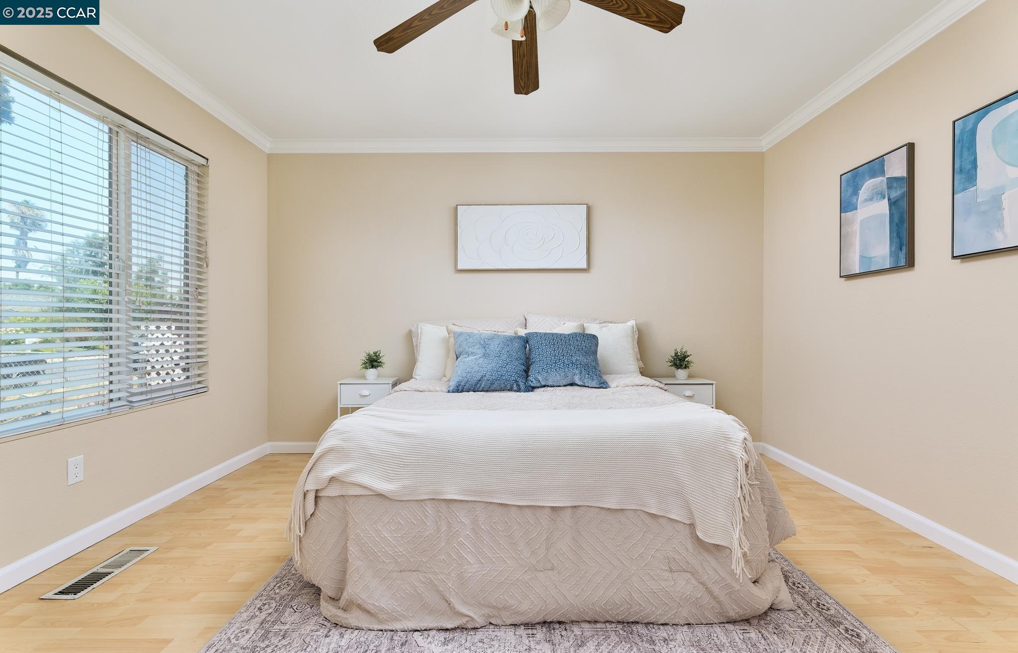 3972 Meadowbrook Cir