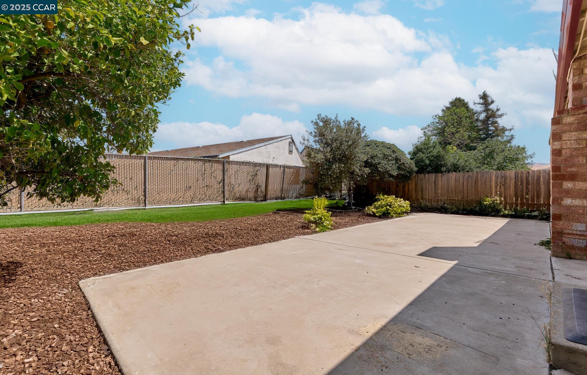 3972 Meadowbrook Cir