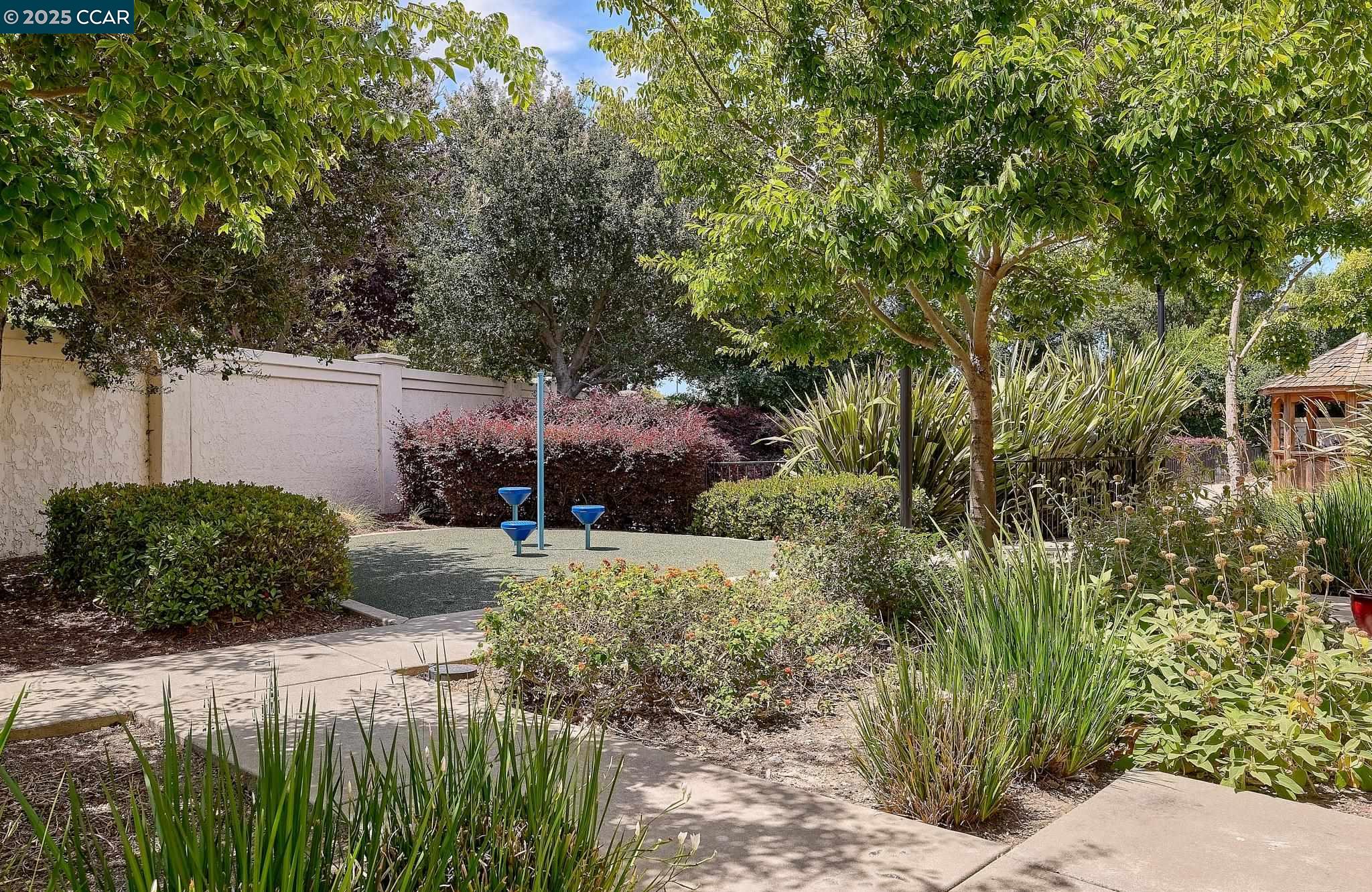 204 Purisima St