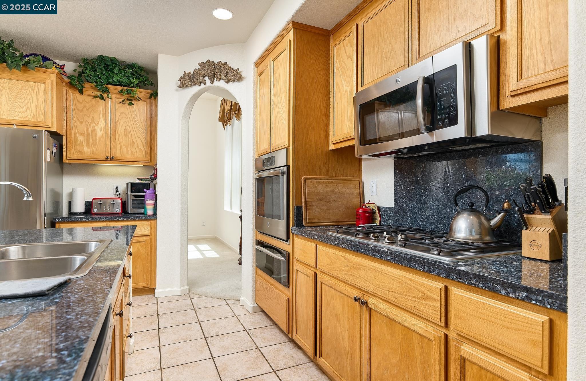 1835 Sanger Peak Way