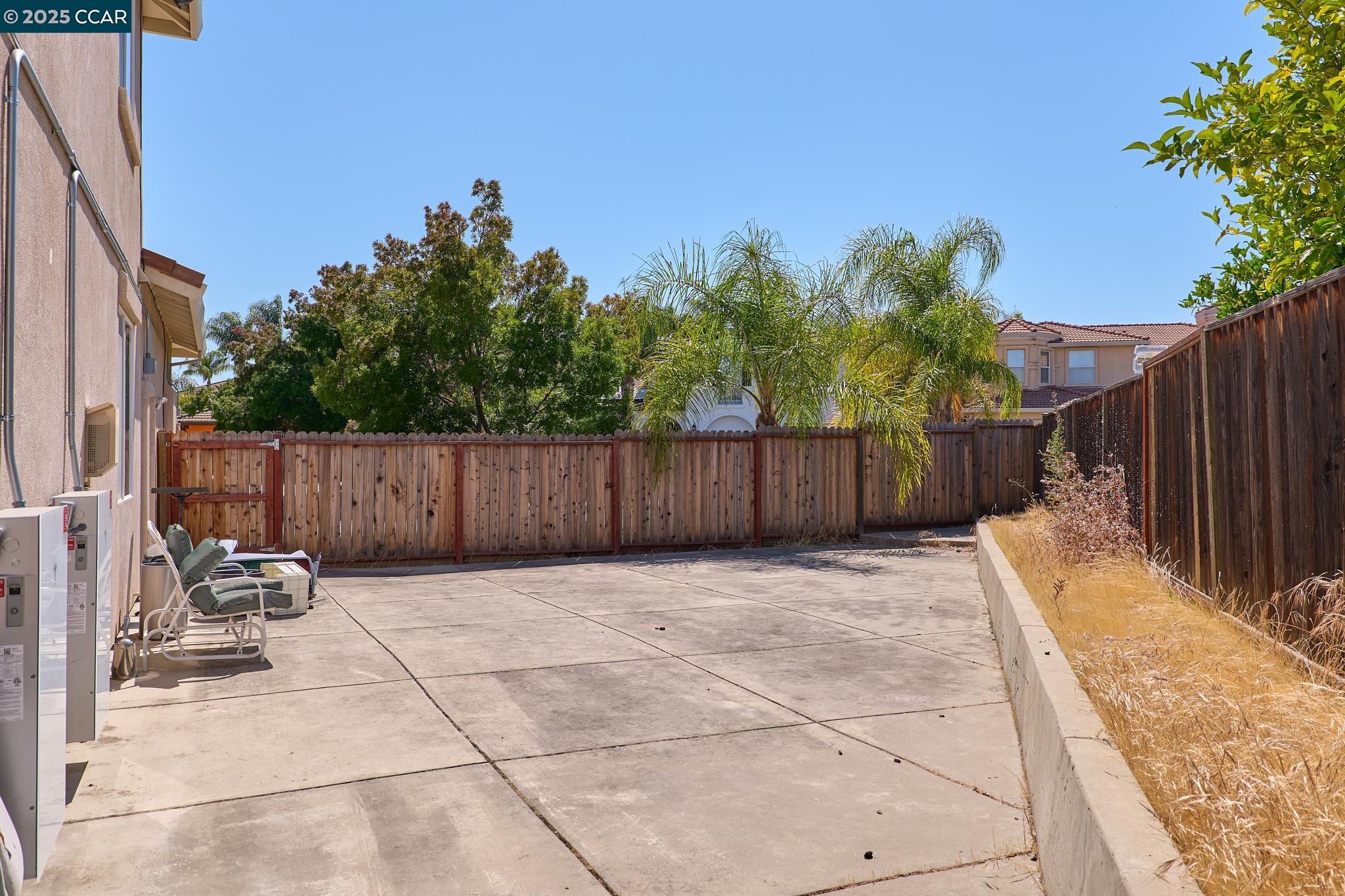 1835 Sanger Peak Way