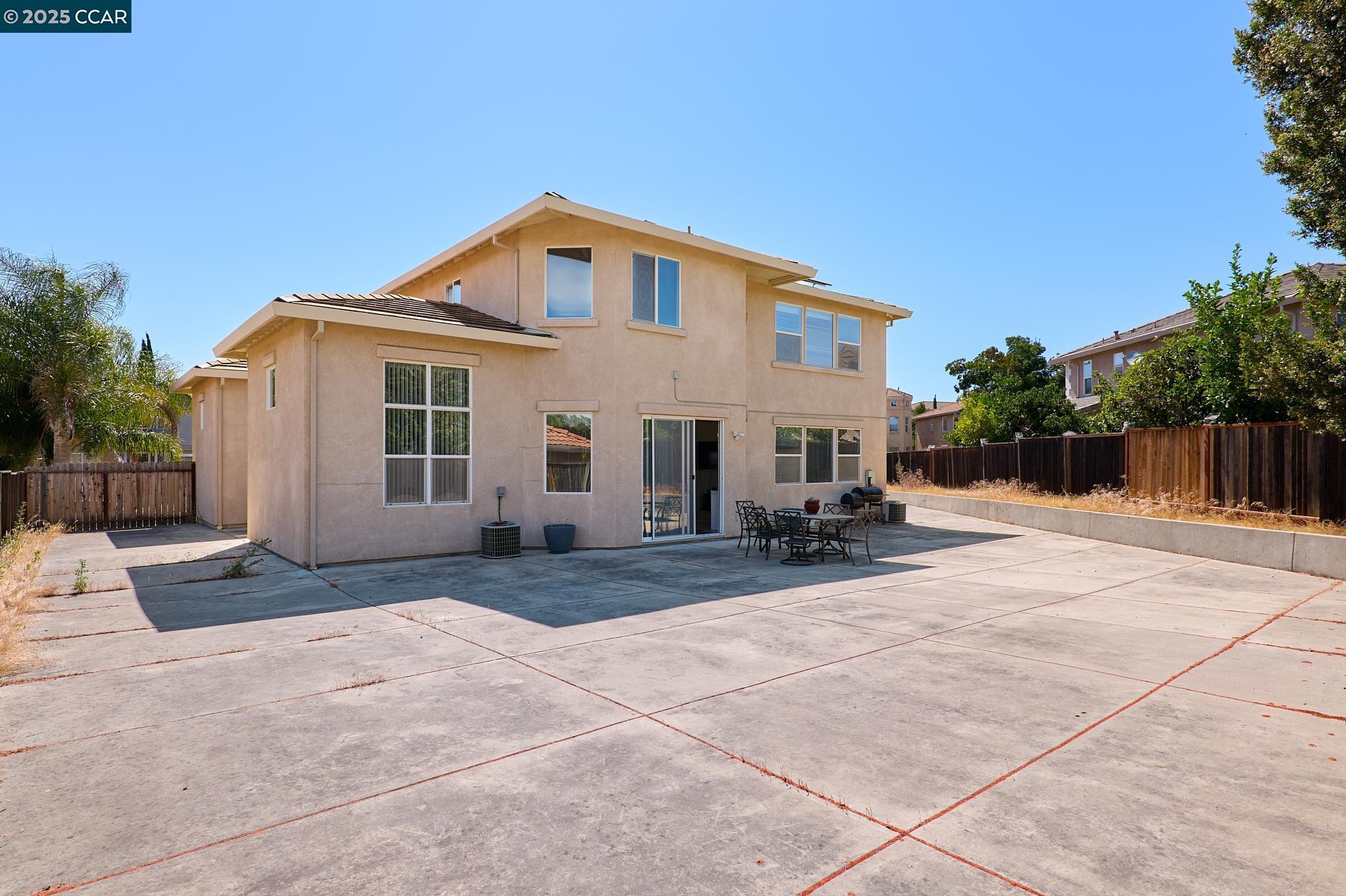 1835 Sanger Peak Way