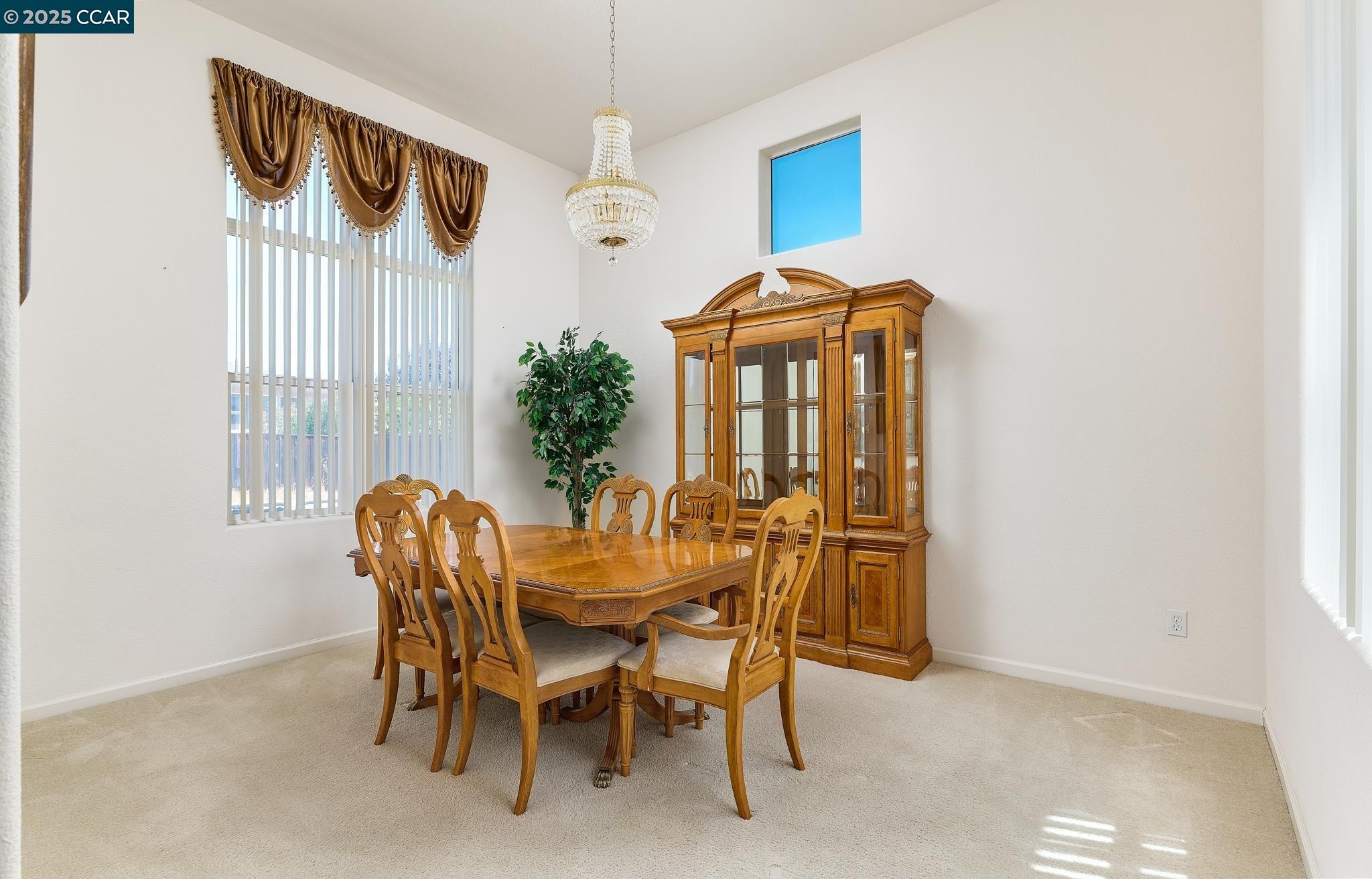 1835 Sanger Peak Way