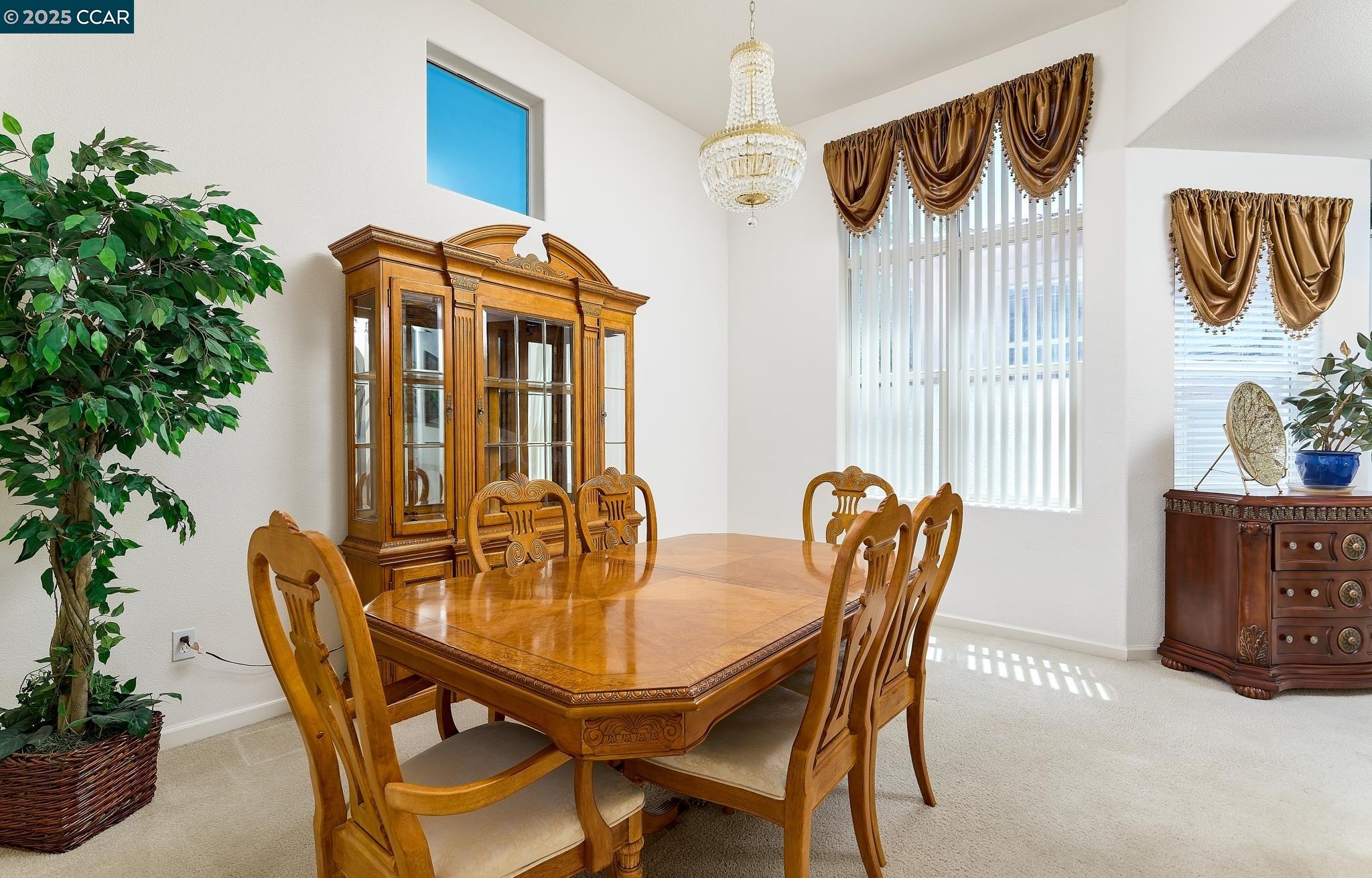 1835 Sanger Peak Way