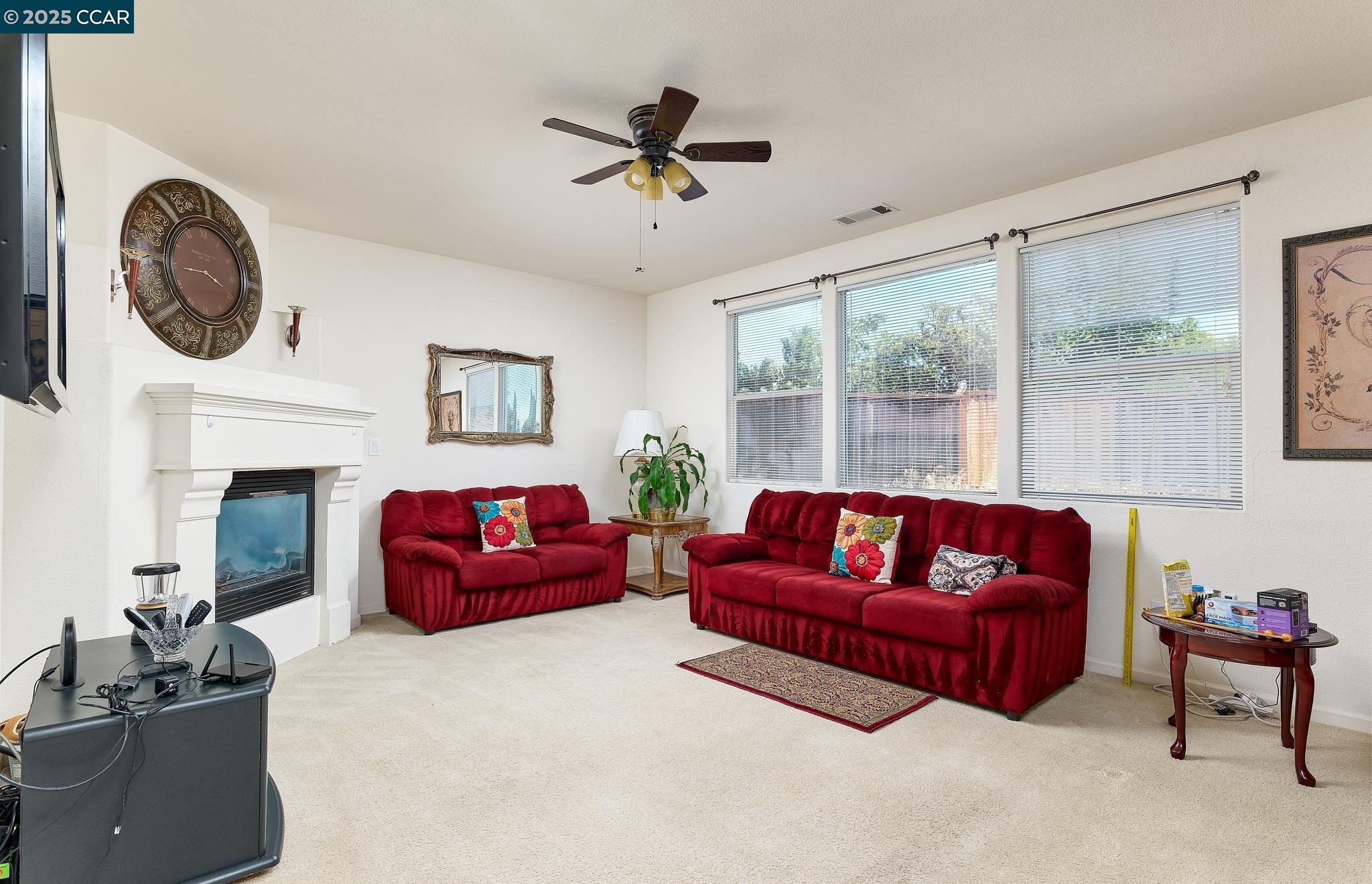 1835 Sanger Peak Way