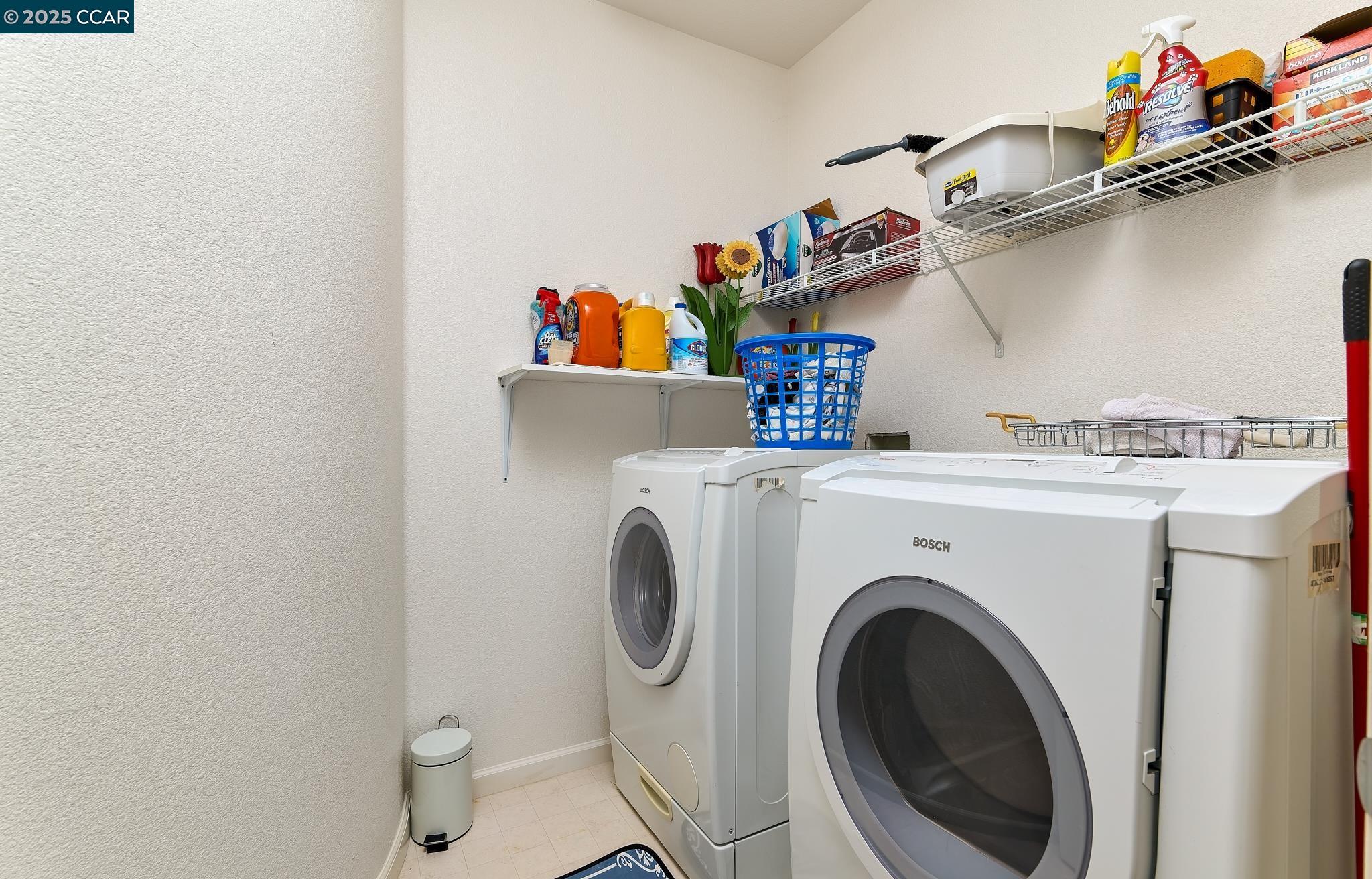 1835 Sanger Peak Way