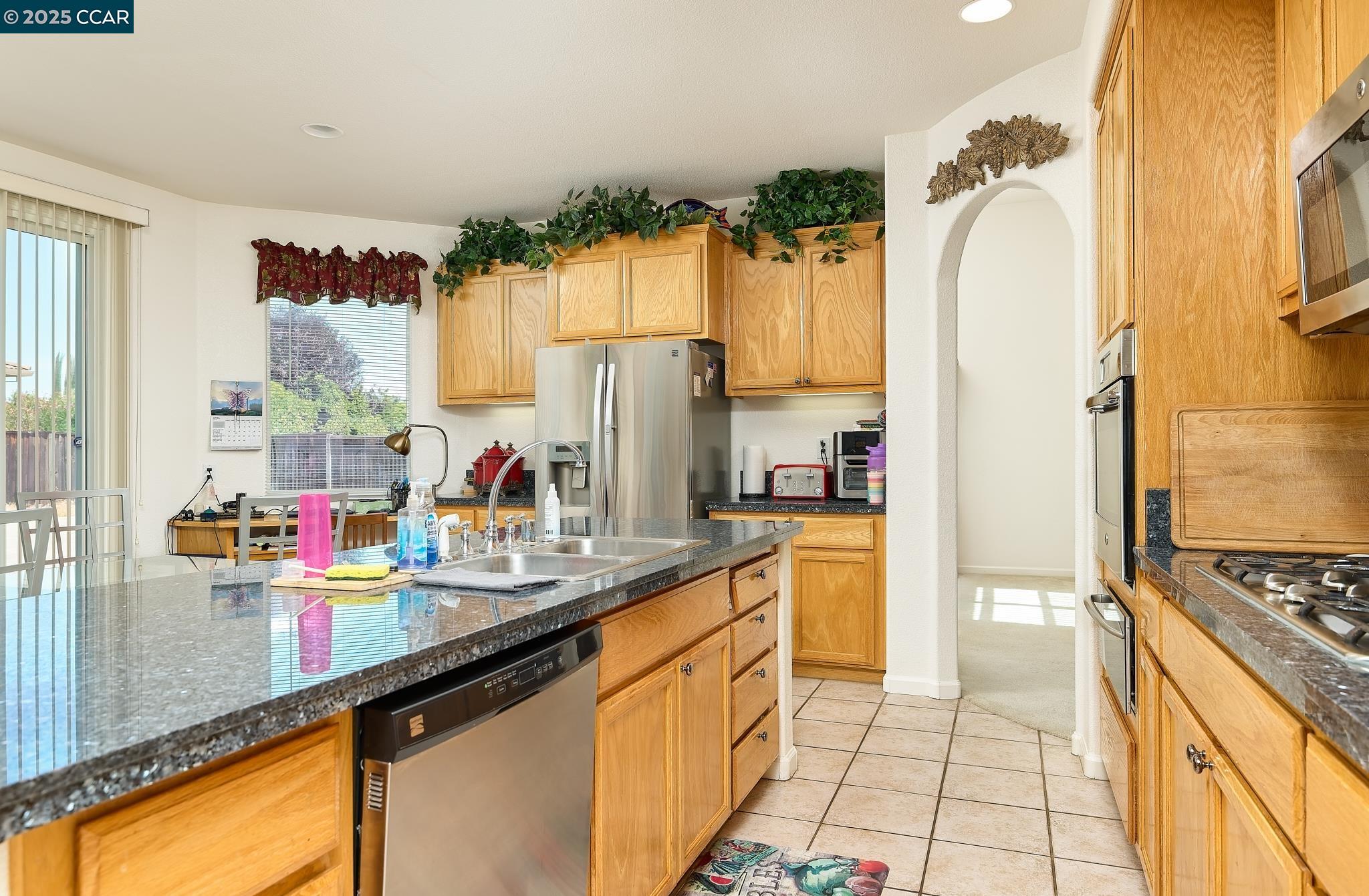 1835 Sanger Peak Way