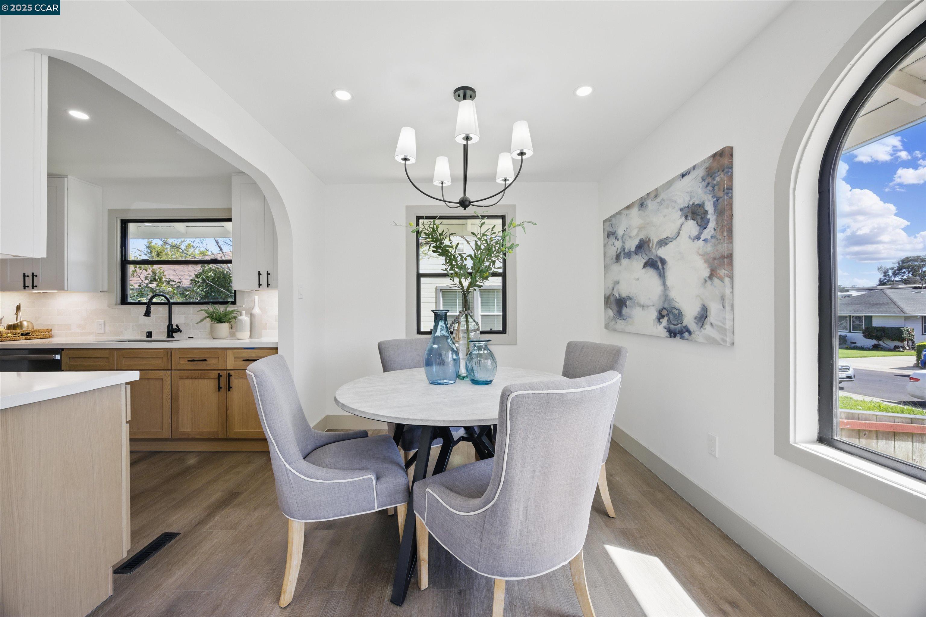 212 Indio Dr