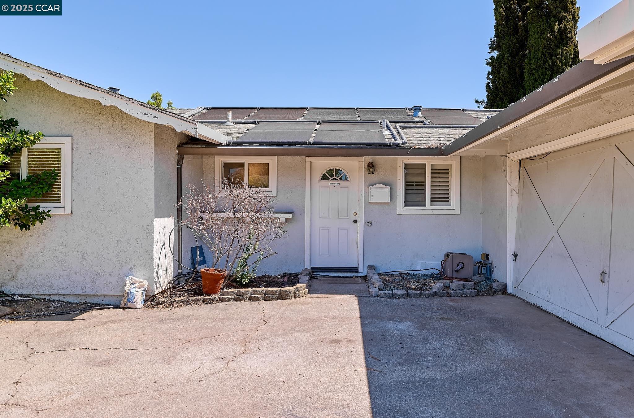 4119 Churchill Dr