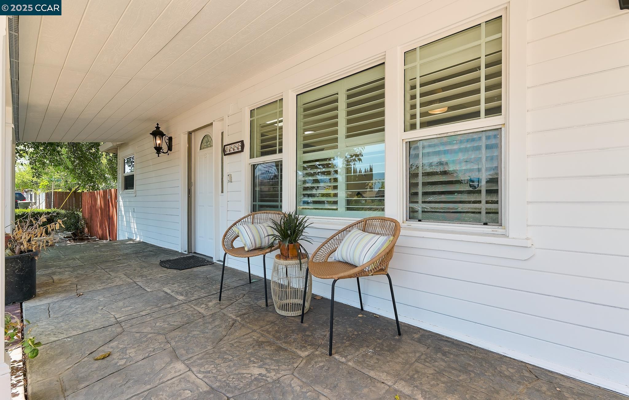 1555 Ayers Rd
