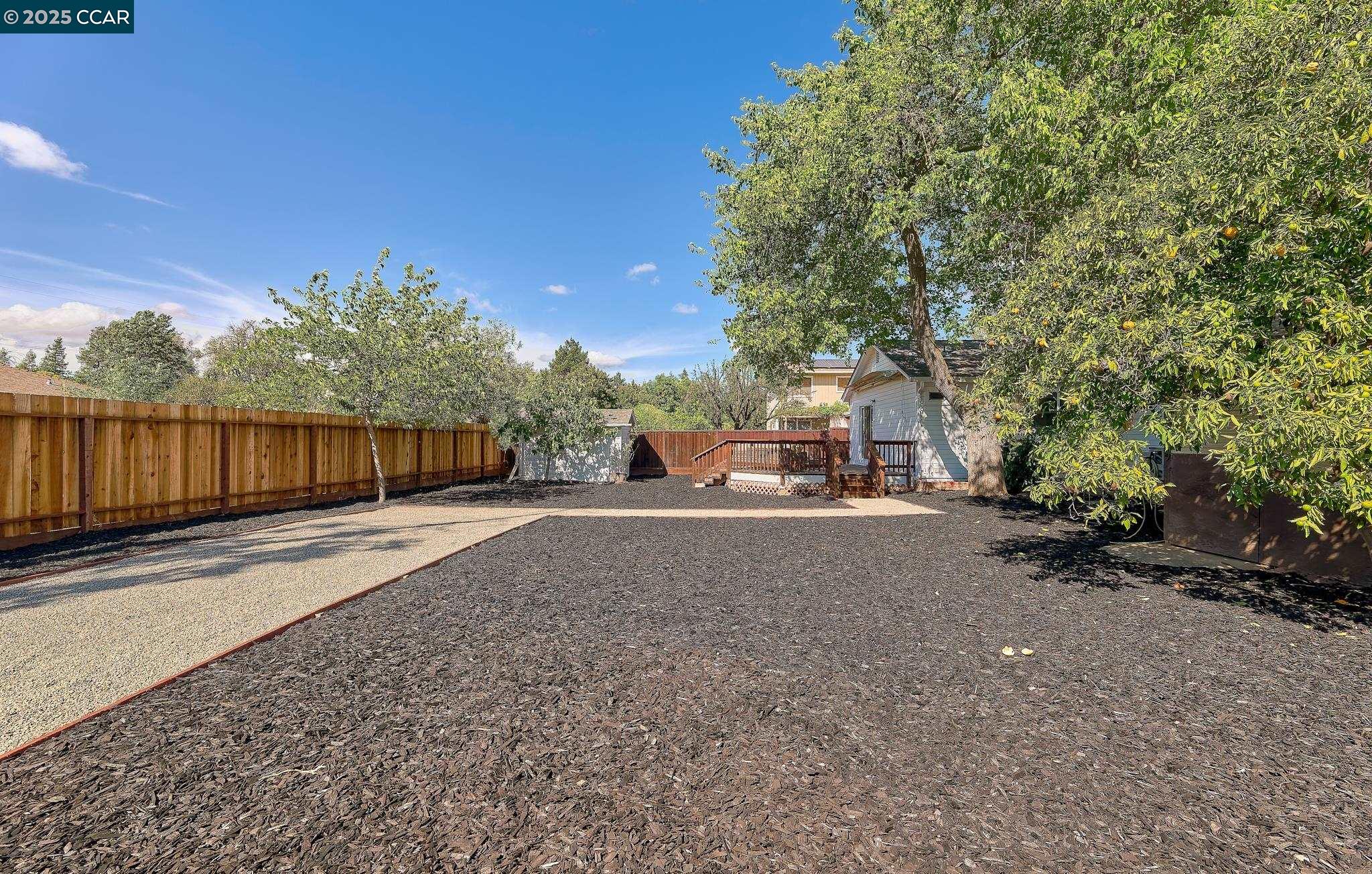 1555 Ayers Rd