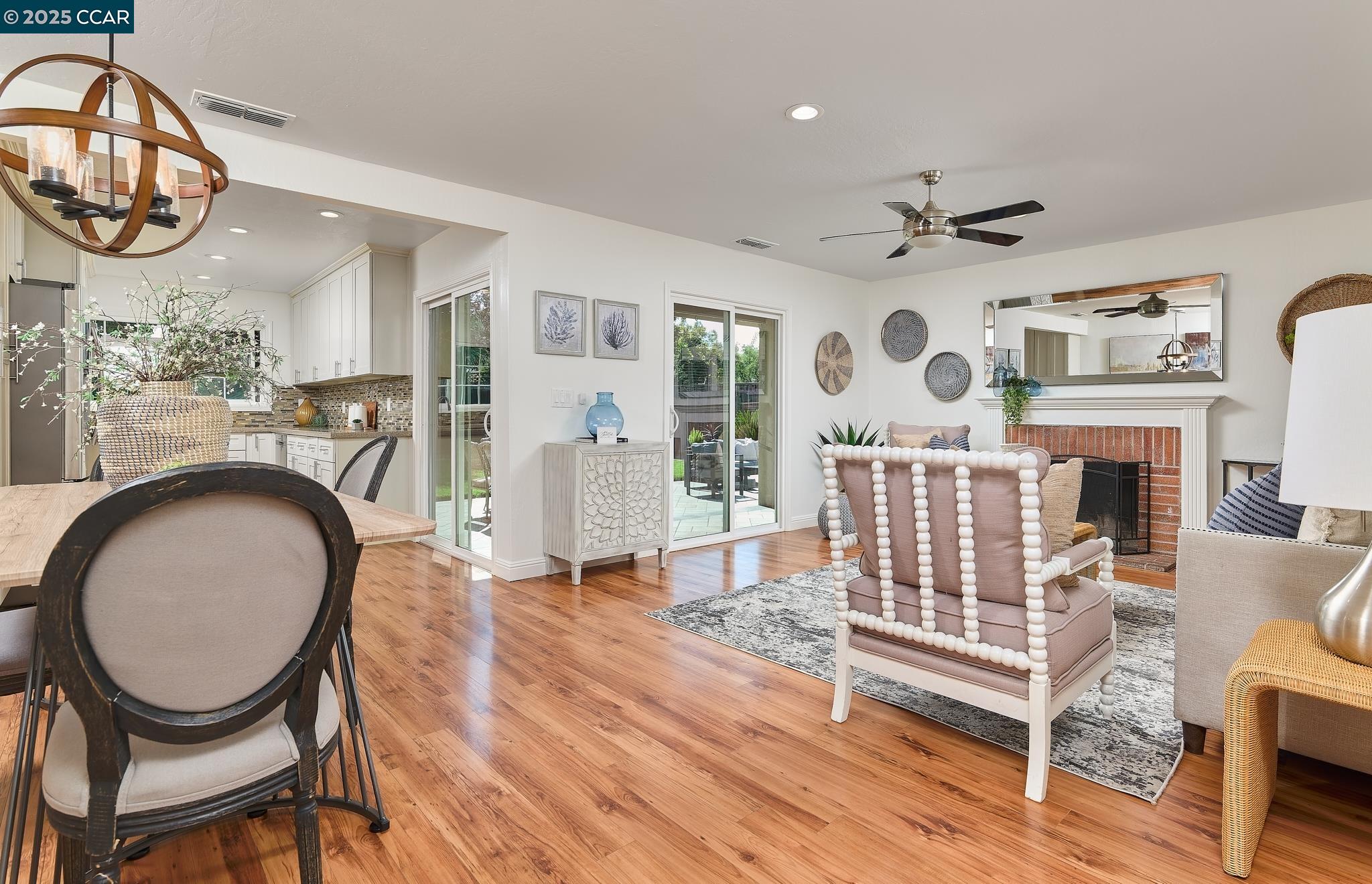 3242 Fitzpatrick Dr
