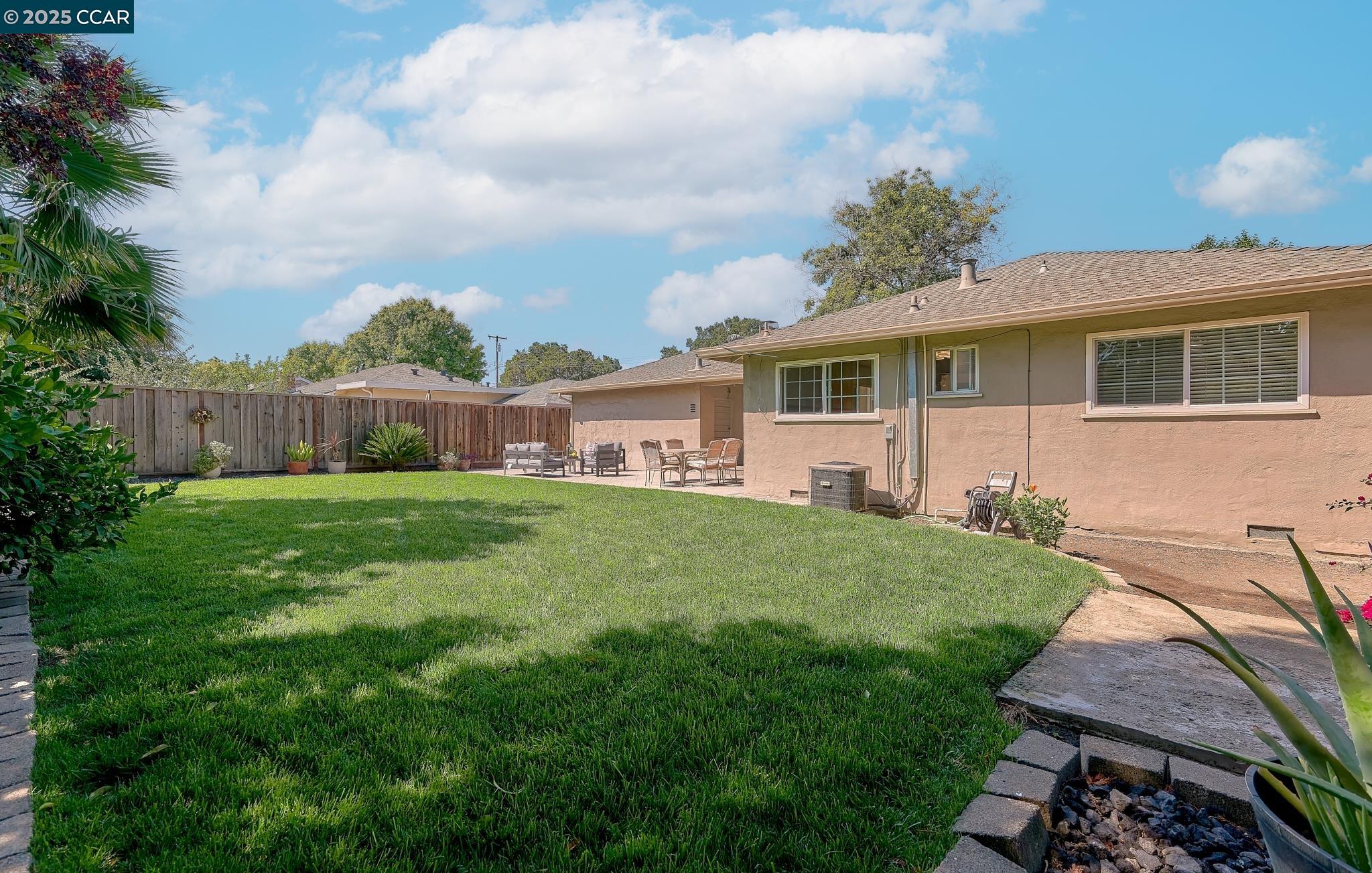 3242 Fitzpatrick Dr