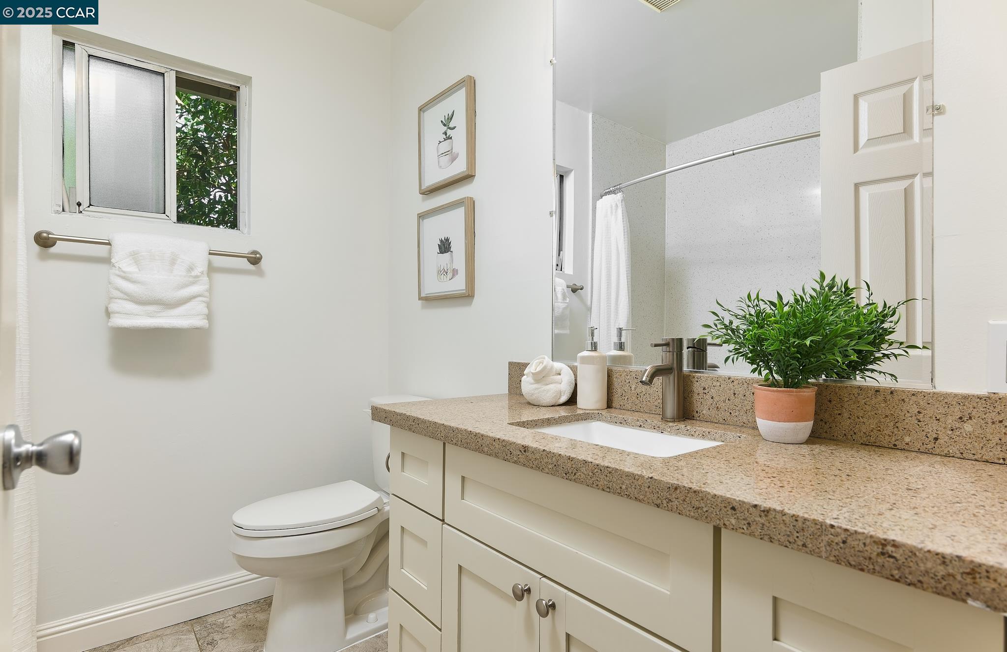 3242 Fitzpatrick Dr