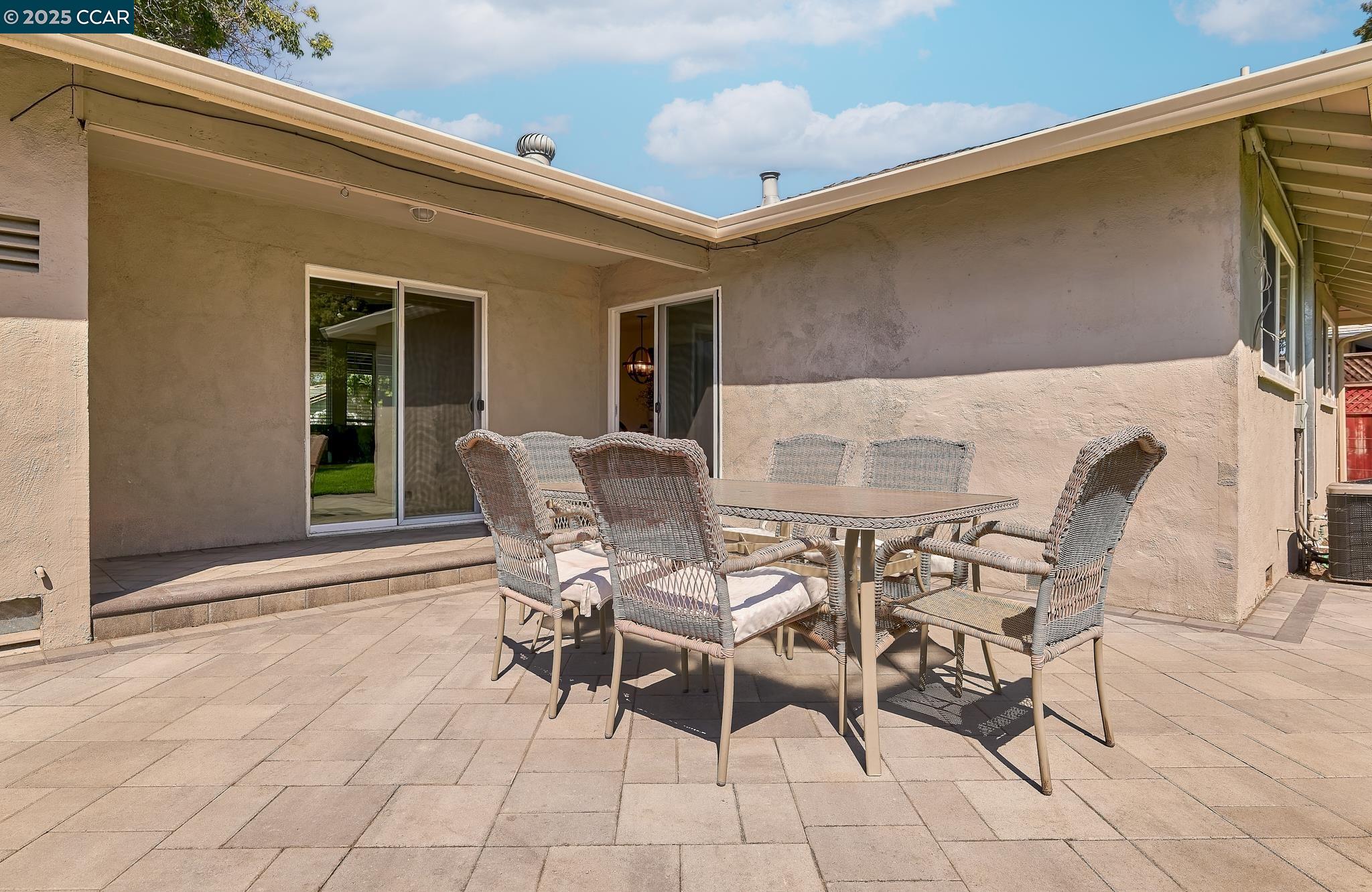 3242 Fitzpatrick Dr