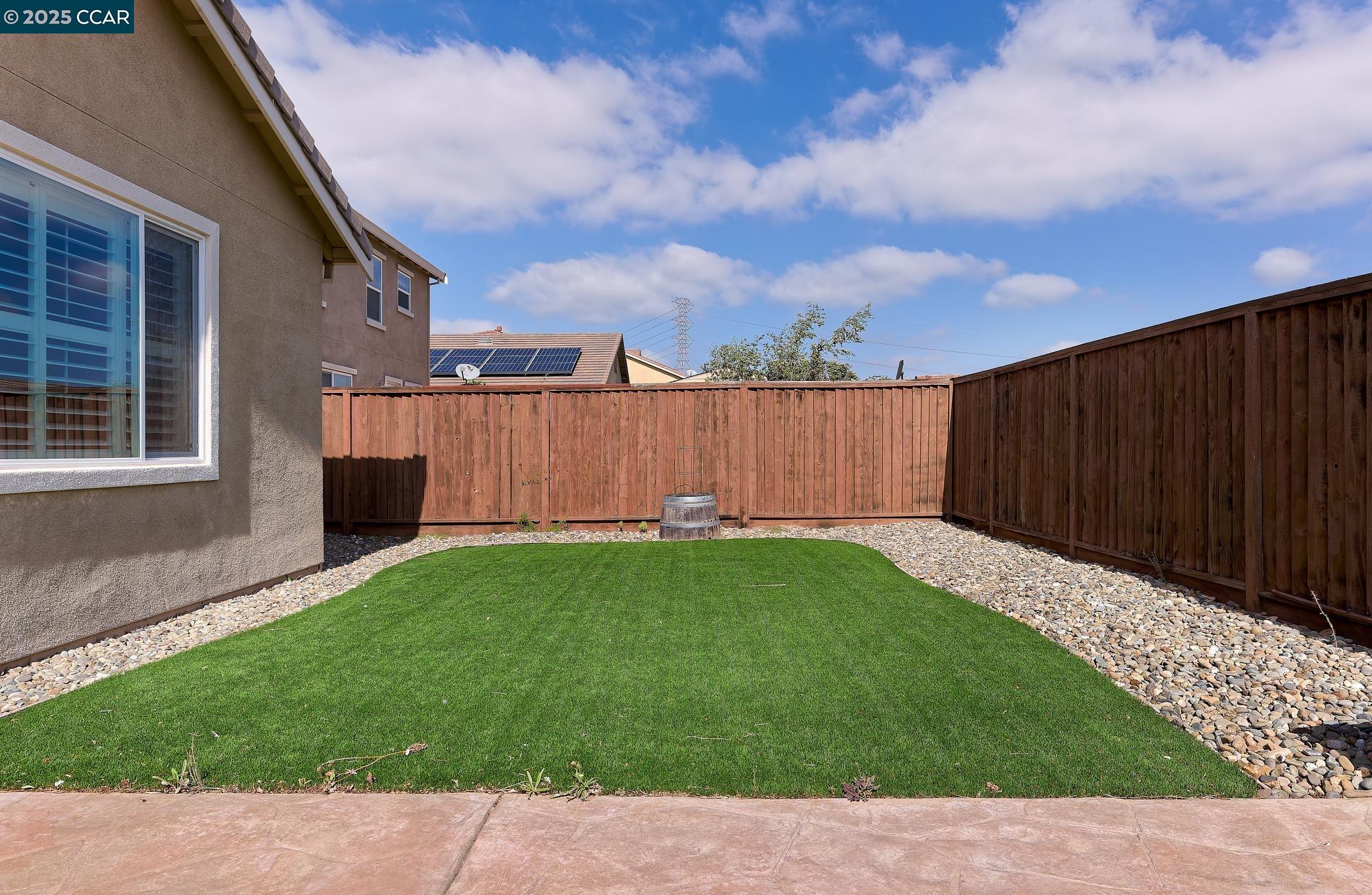 2447 Vallarta Dr