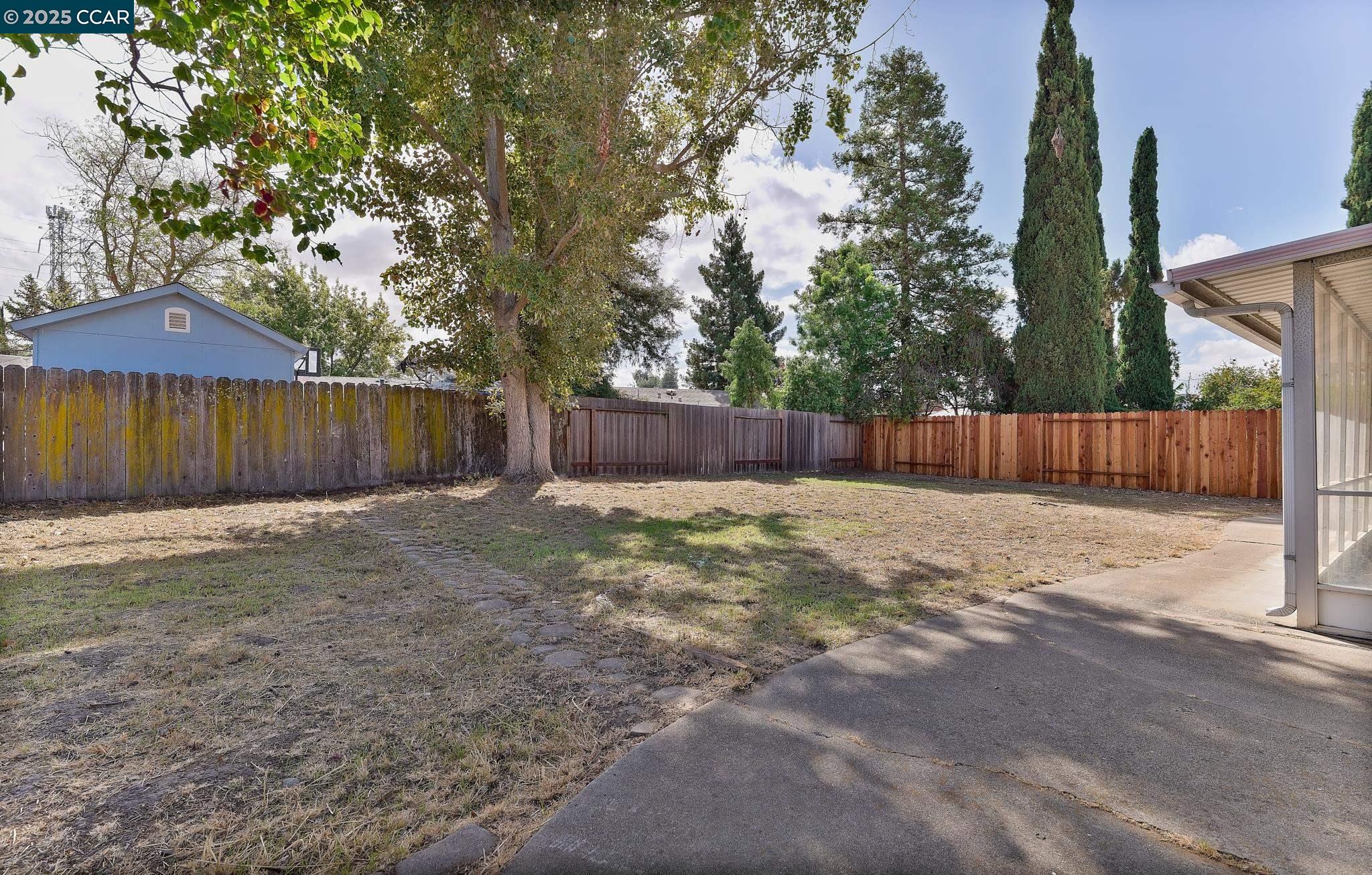 1333 Daisy Ln