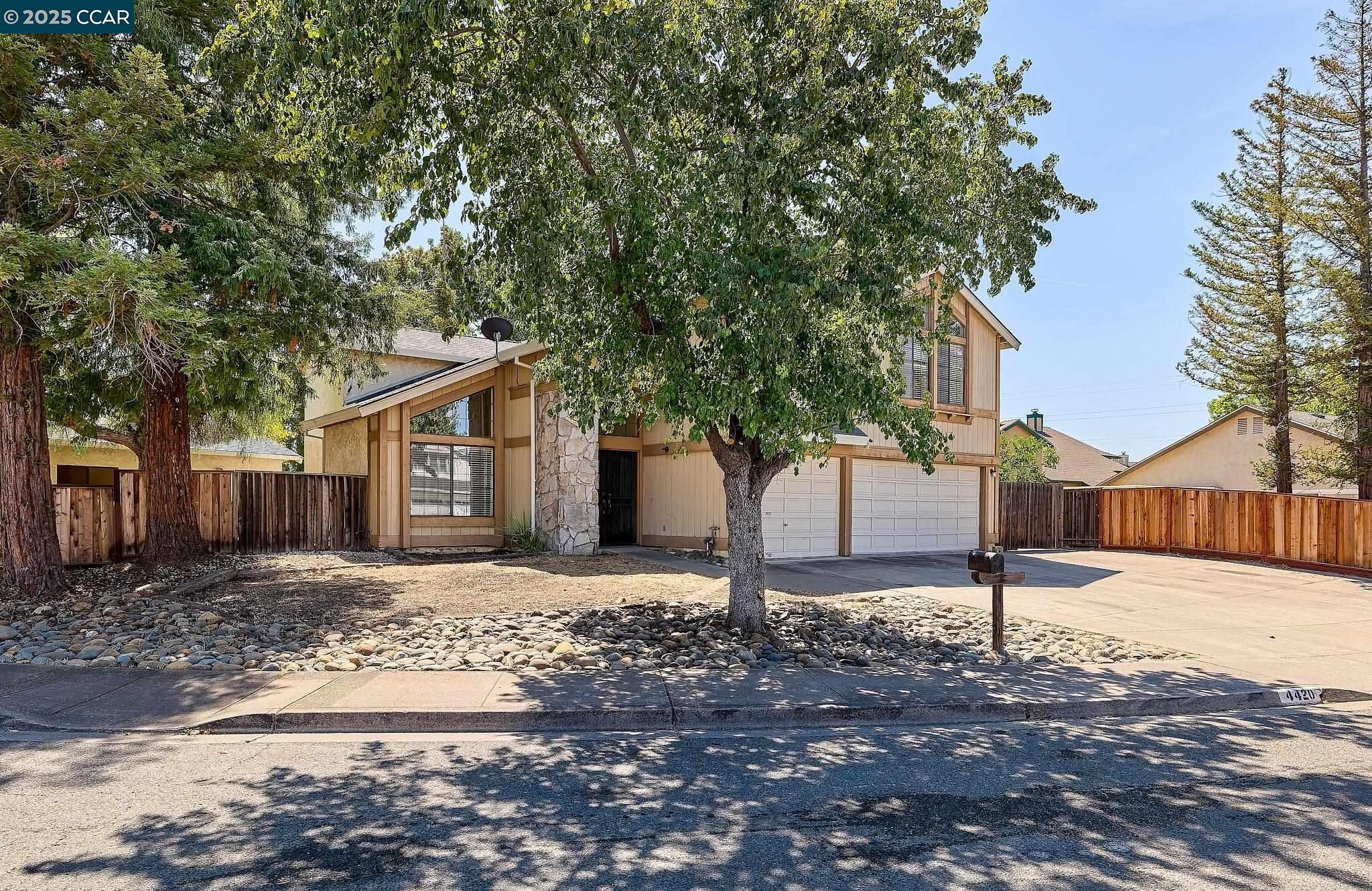 4420 Wolverine Way, Antioch