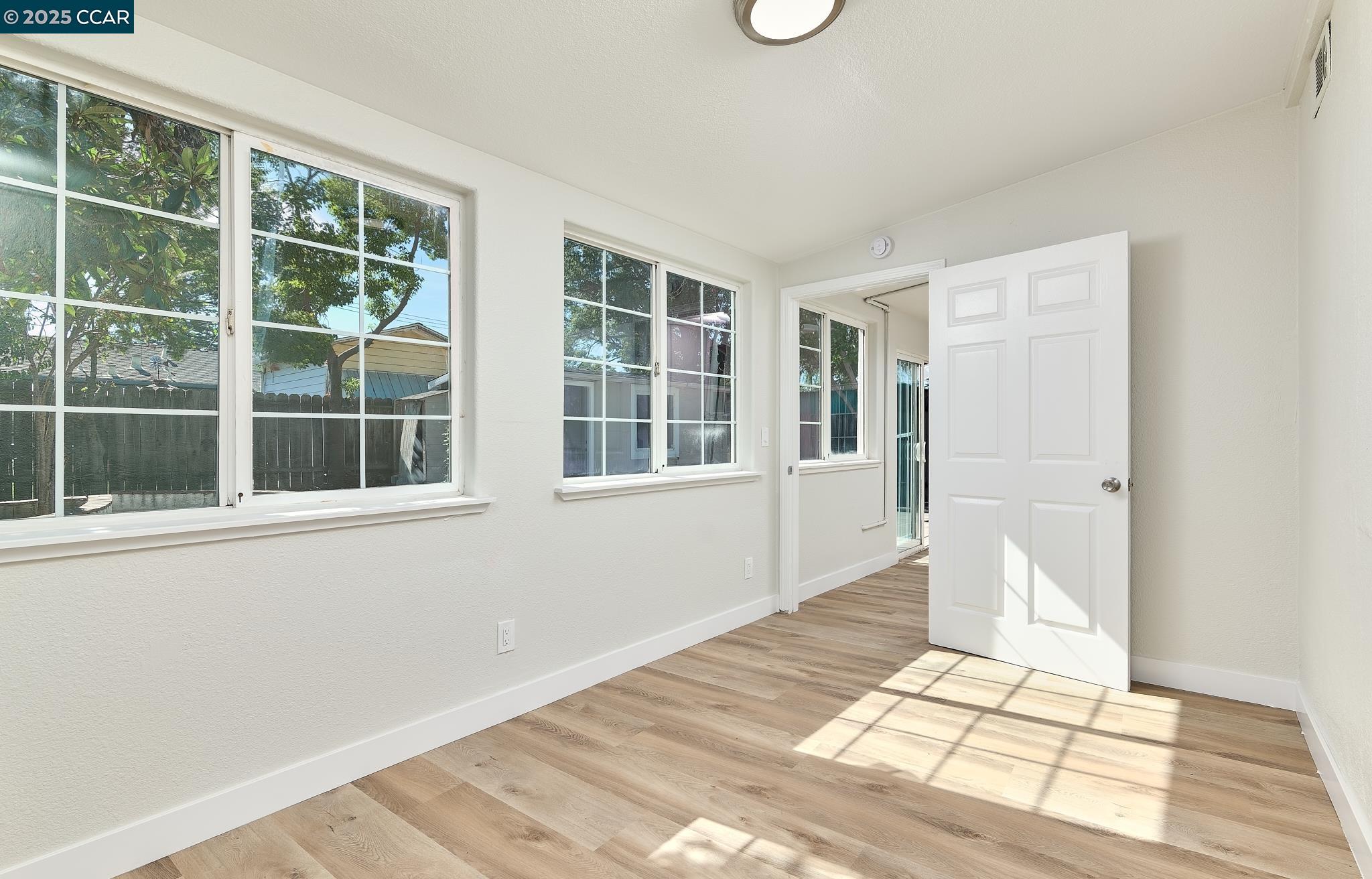 1307 W 8Th St, Antioch