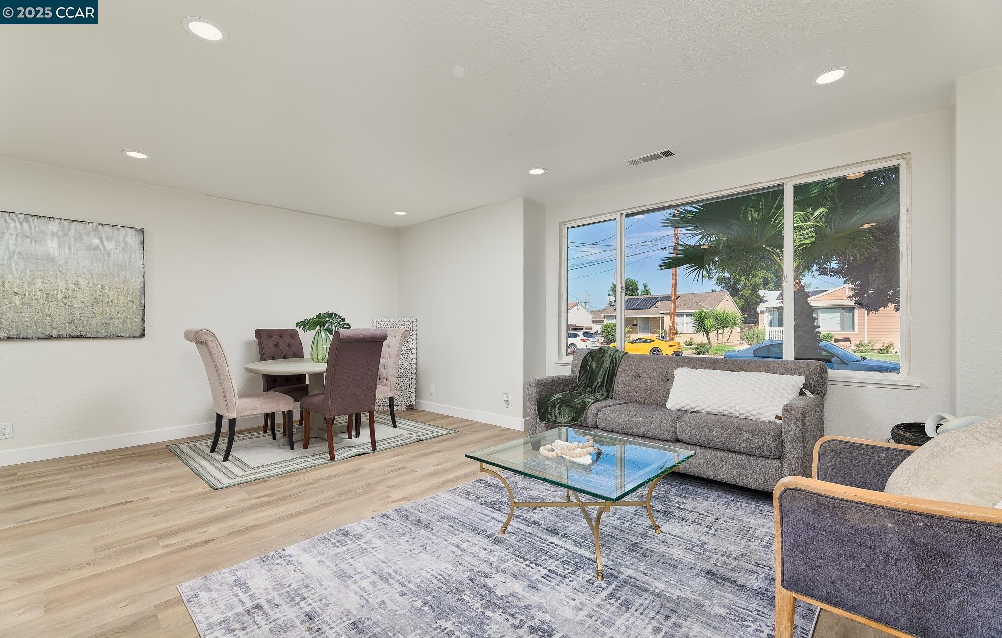 1307 W 8Th St, Antioch