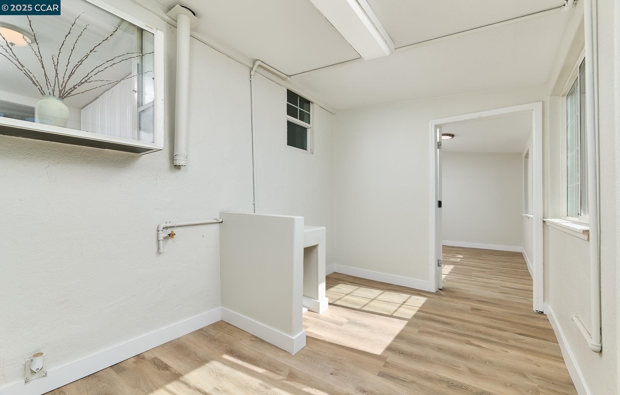 1307 W 8Th St, Antioch