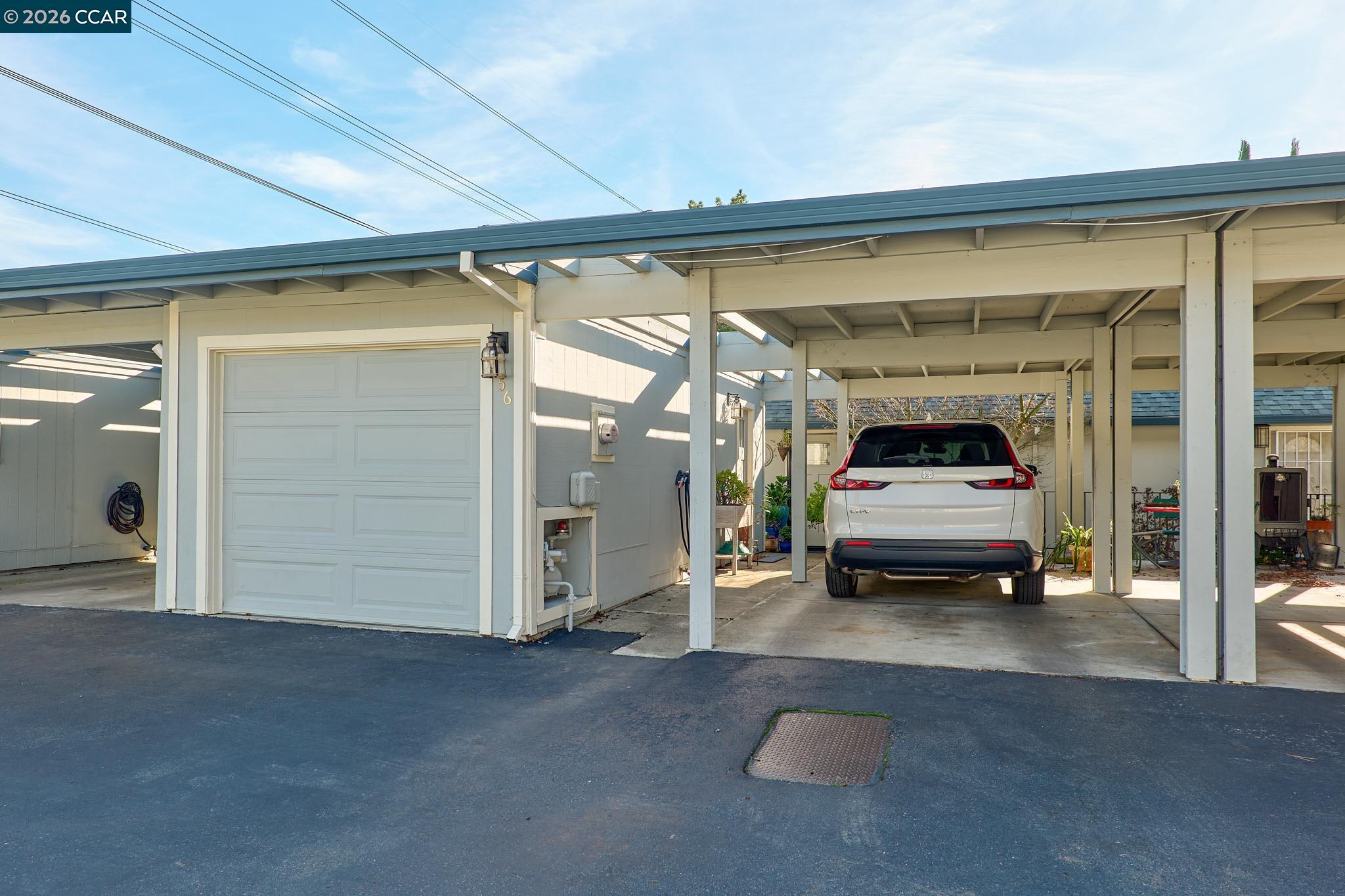 156 Holiday Hills Dr