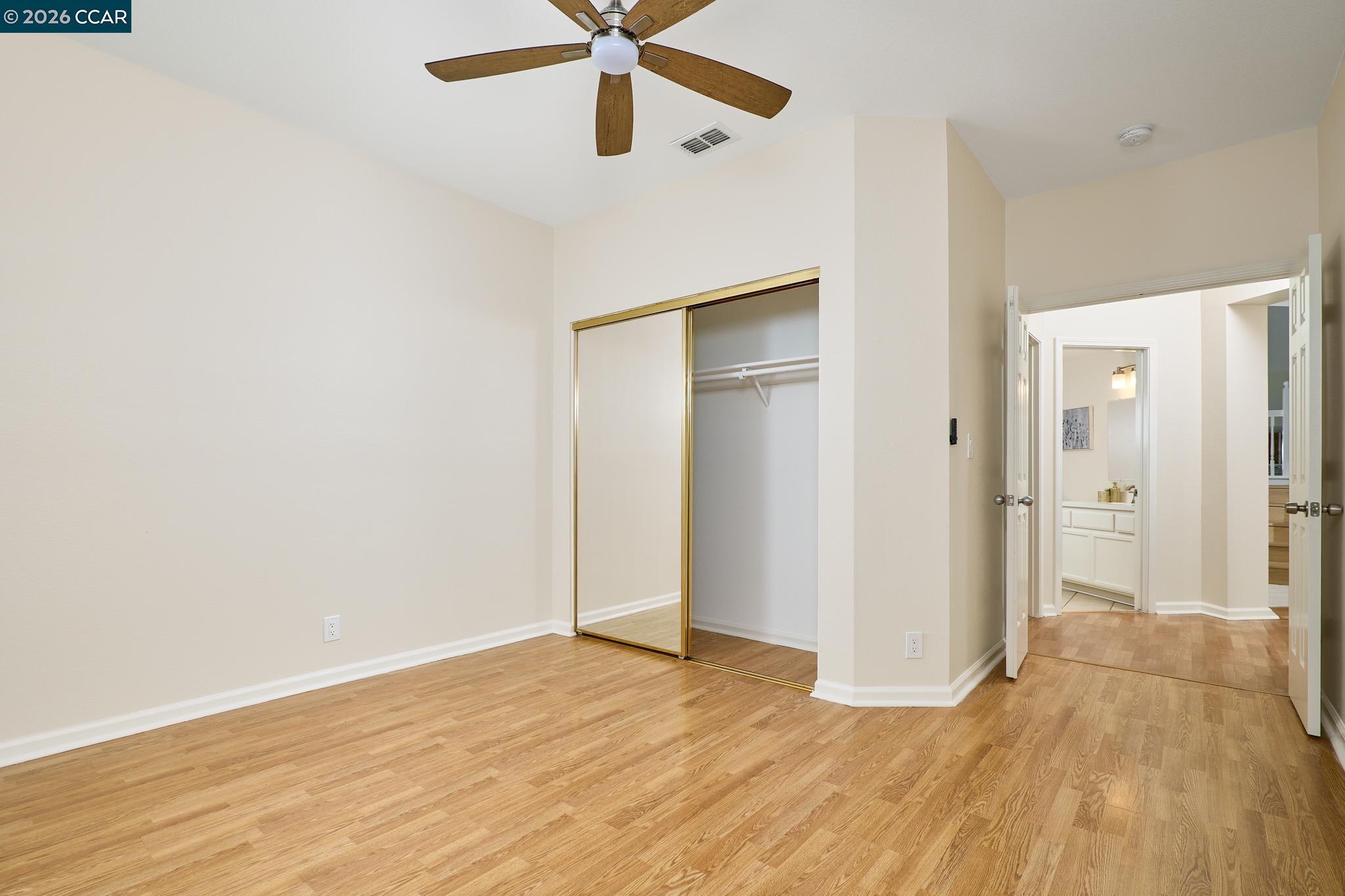 2512 Forty Niner Way