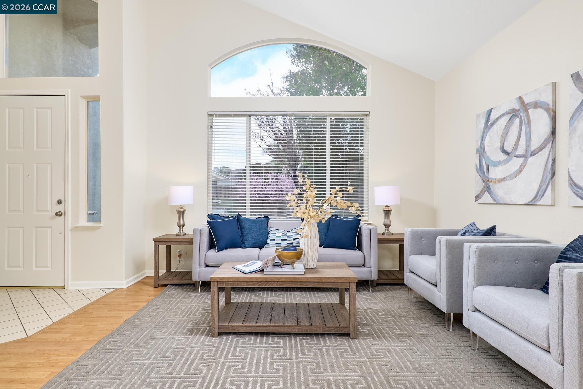 2512 Forty Niner Way