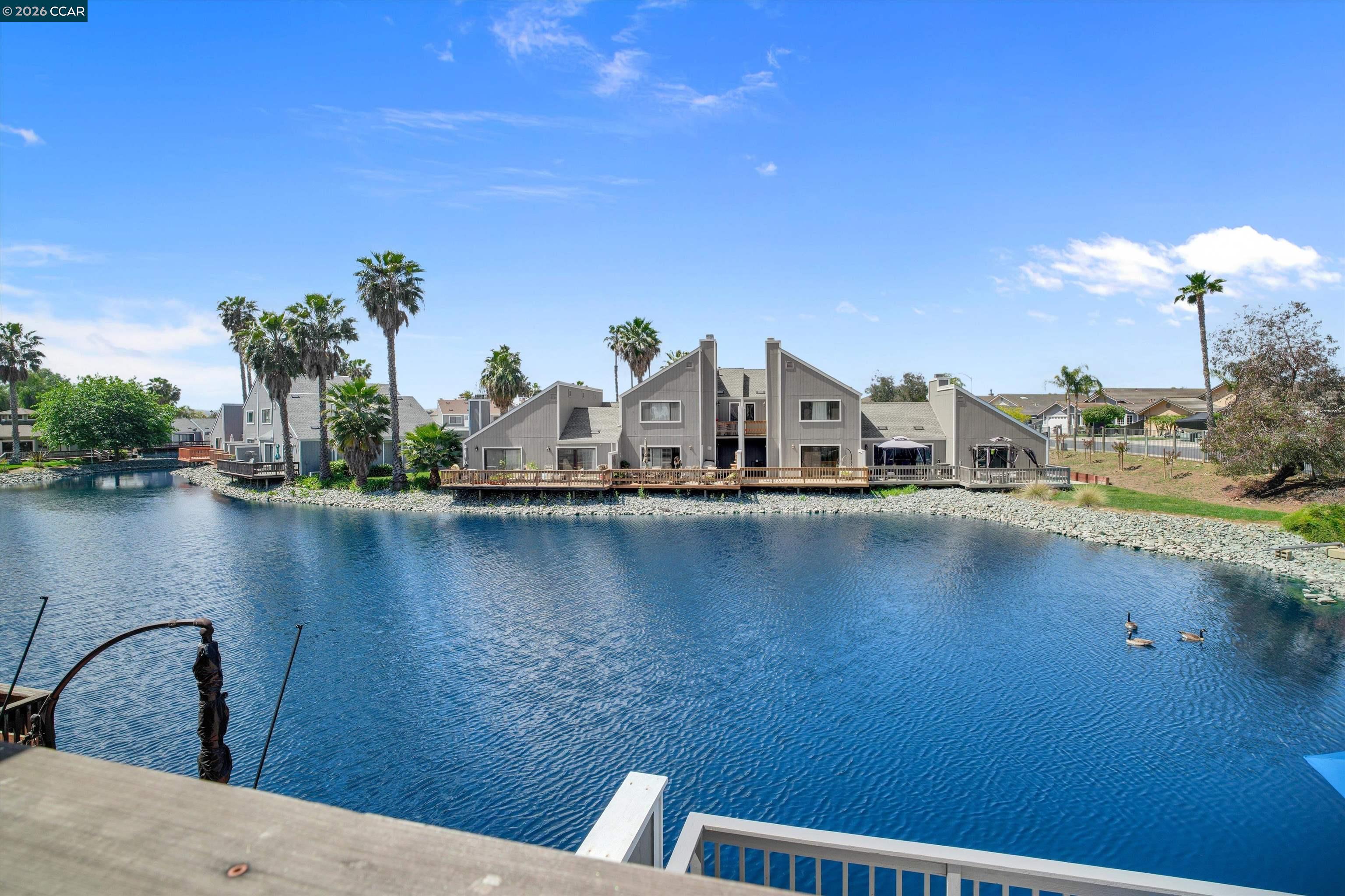 1605 Riverlake Rd