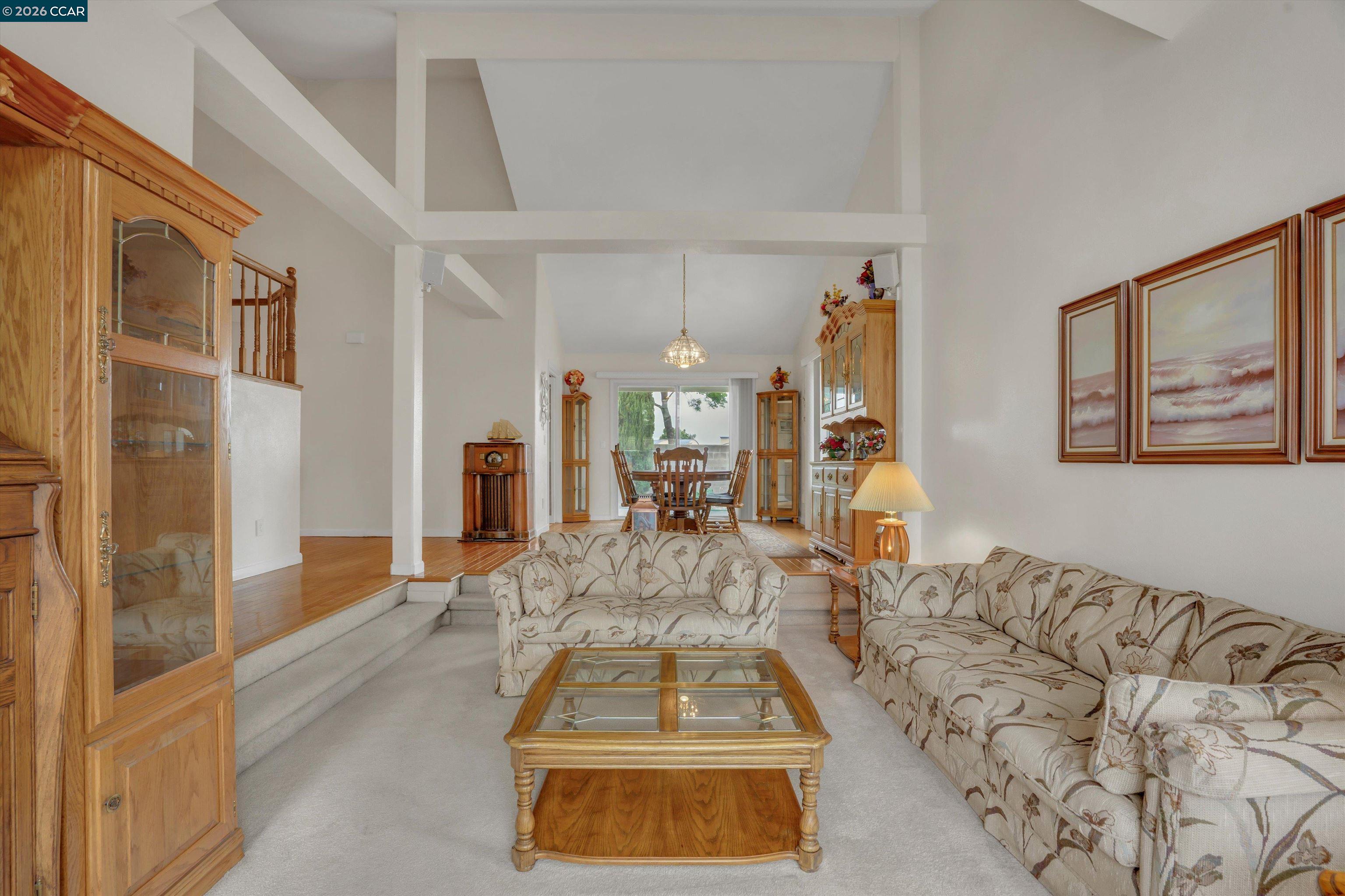 160 Meadow Brook Ct