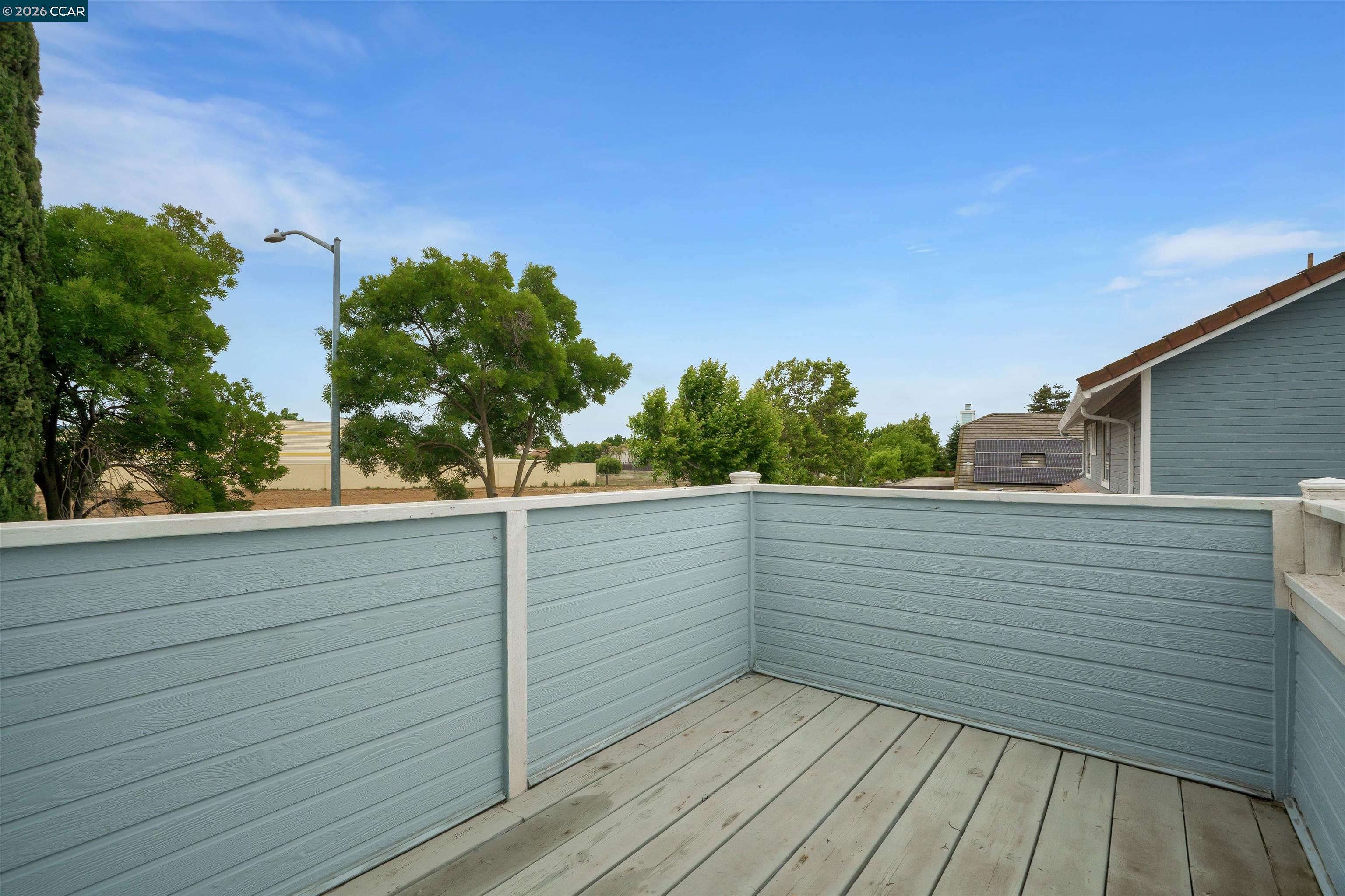 160 Meadow Brook Ct