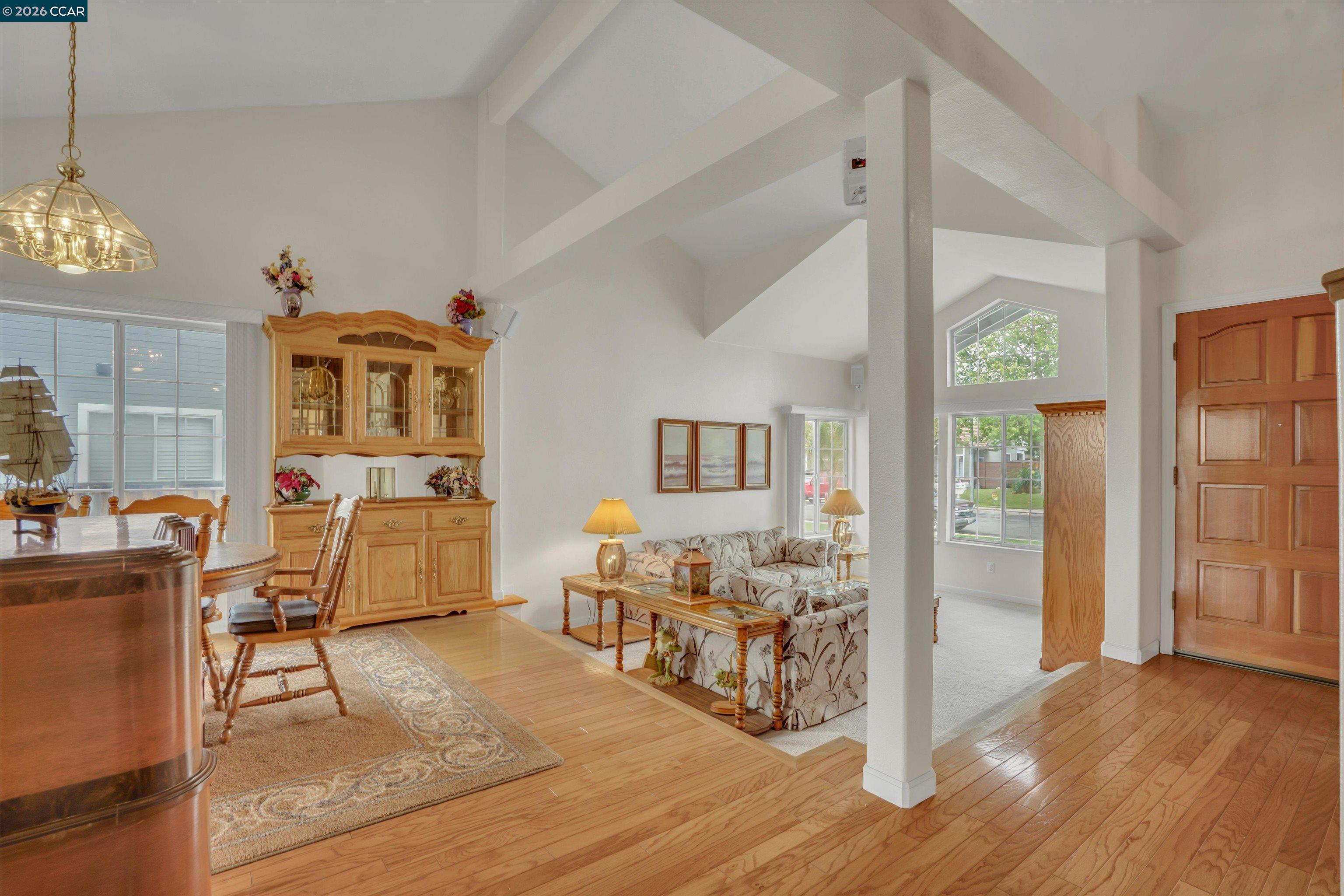 160 Meadow Brook Ct