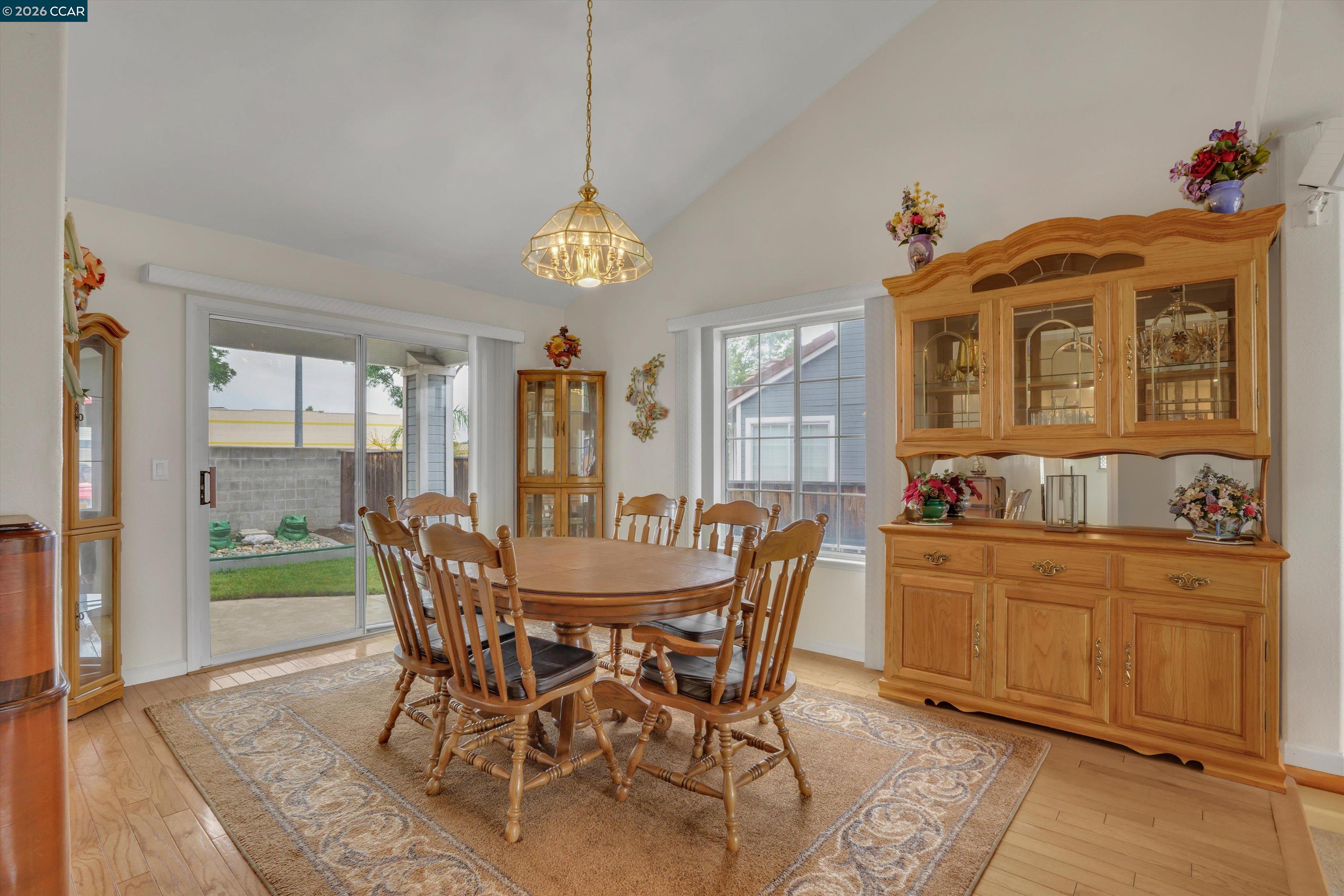 160 Meadow Brook Ct