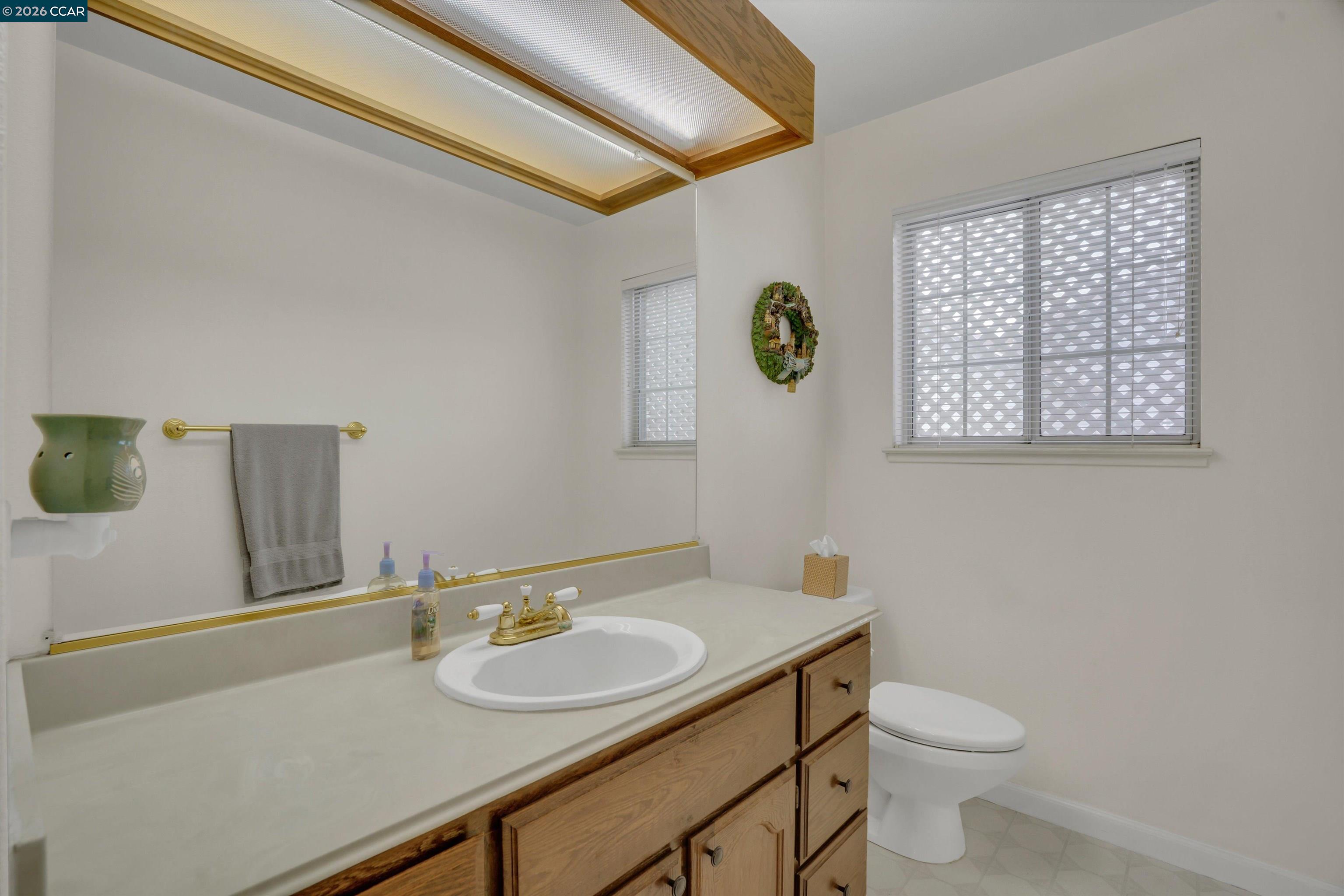 160 Meadow Brook Ct