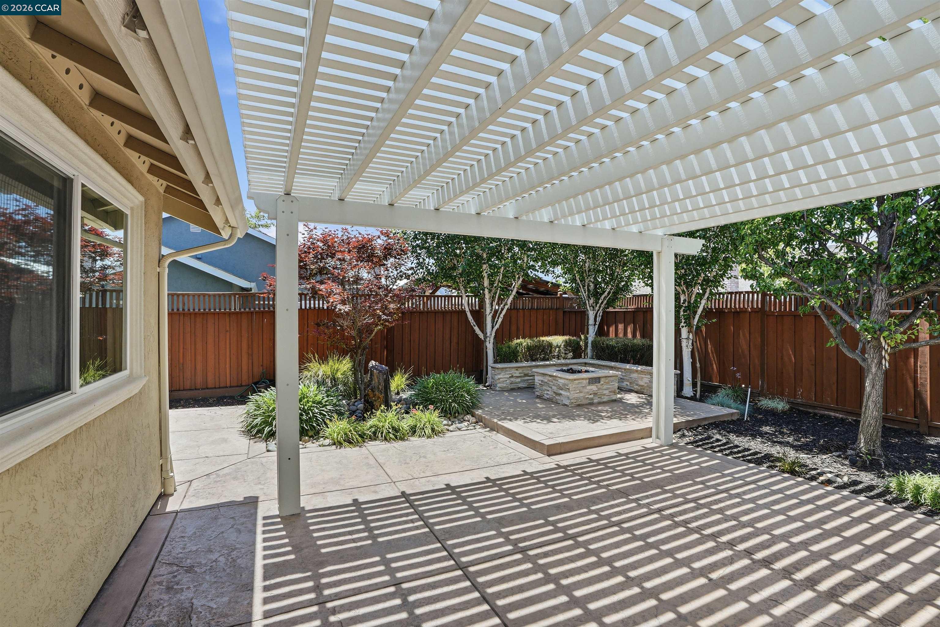 5517 Shorehaven Cir