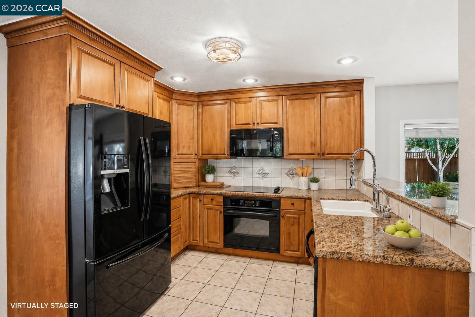 5517 Shorehaven Cir