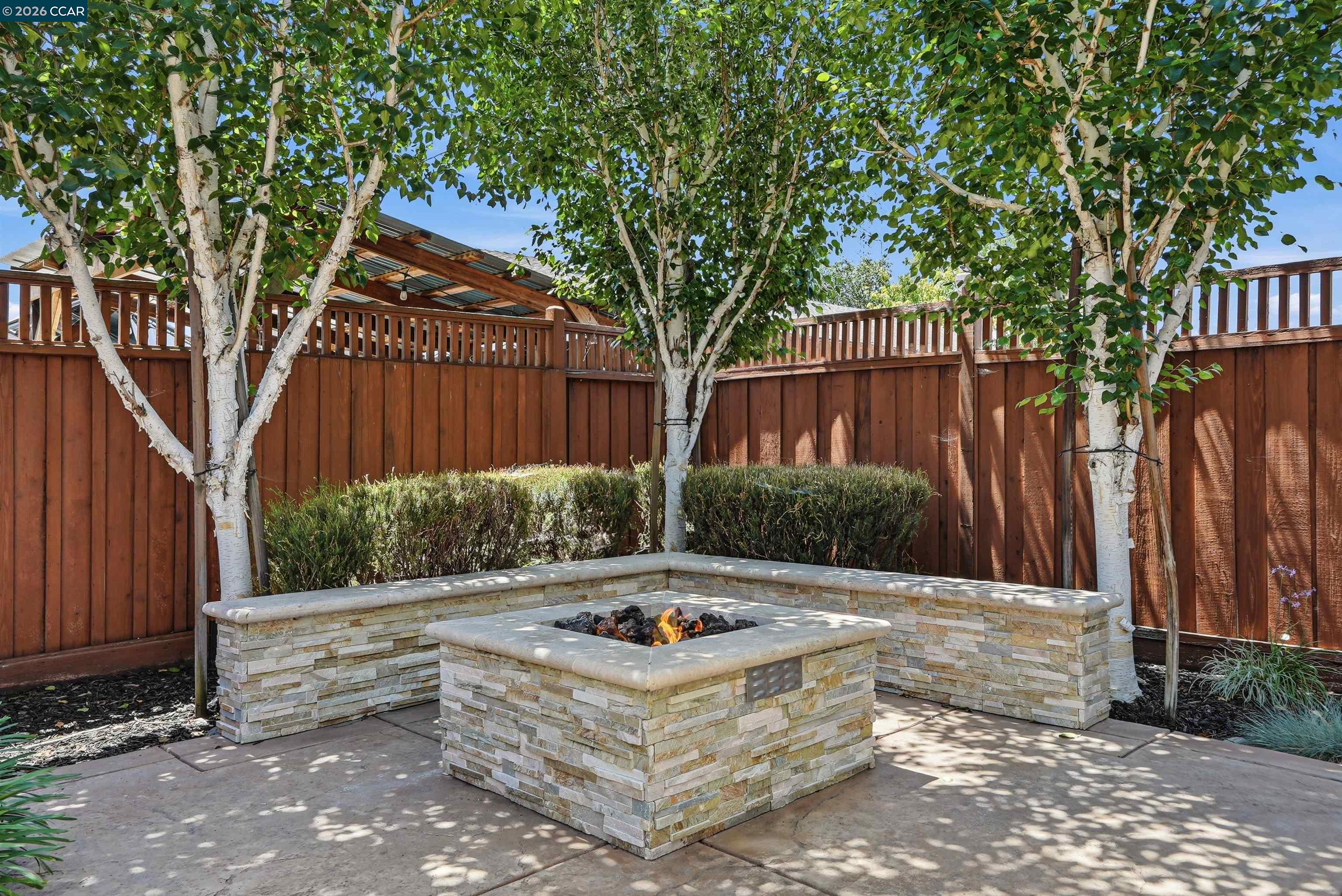 5517 Shorehaven Cir