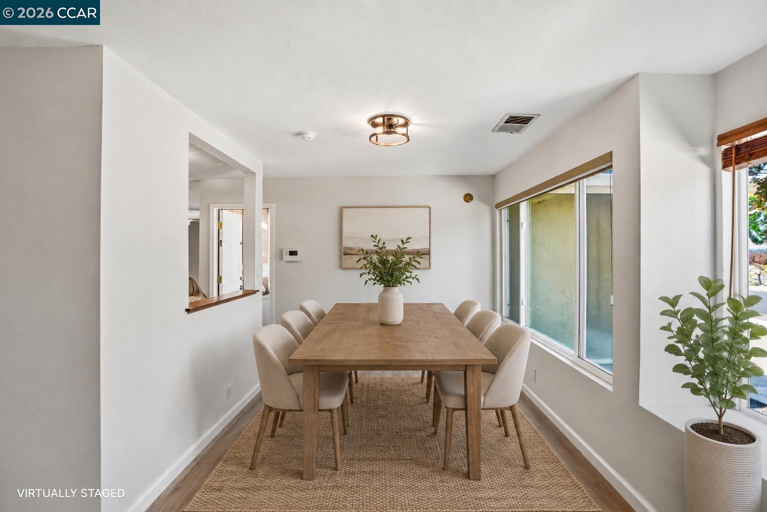5517 Shorehaven Cir