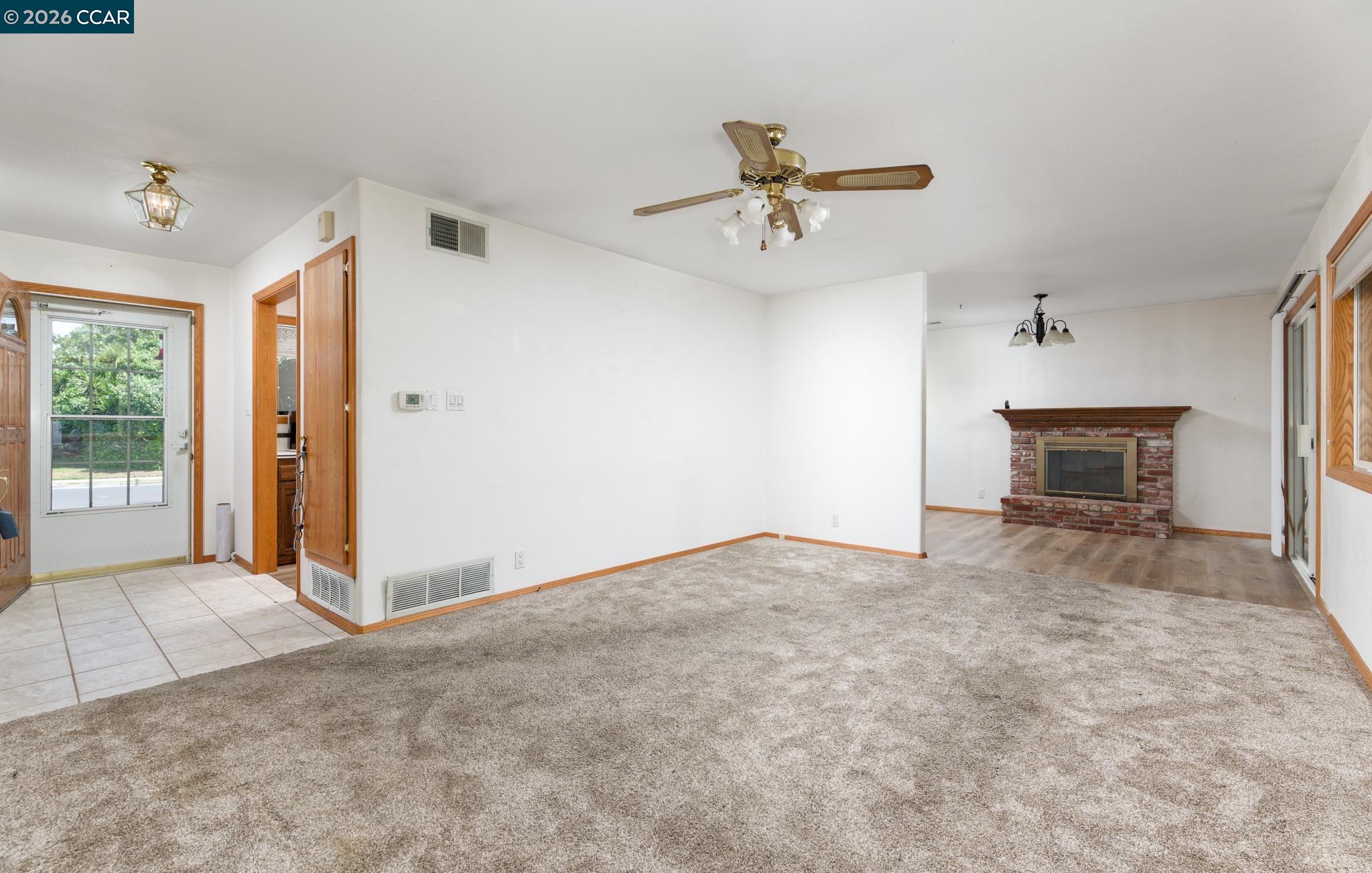 8280 Elgin Ln