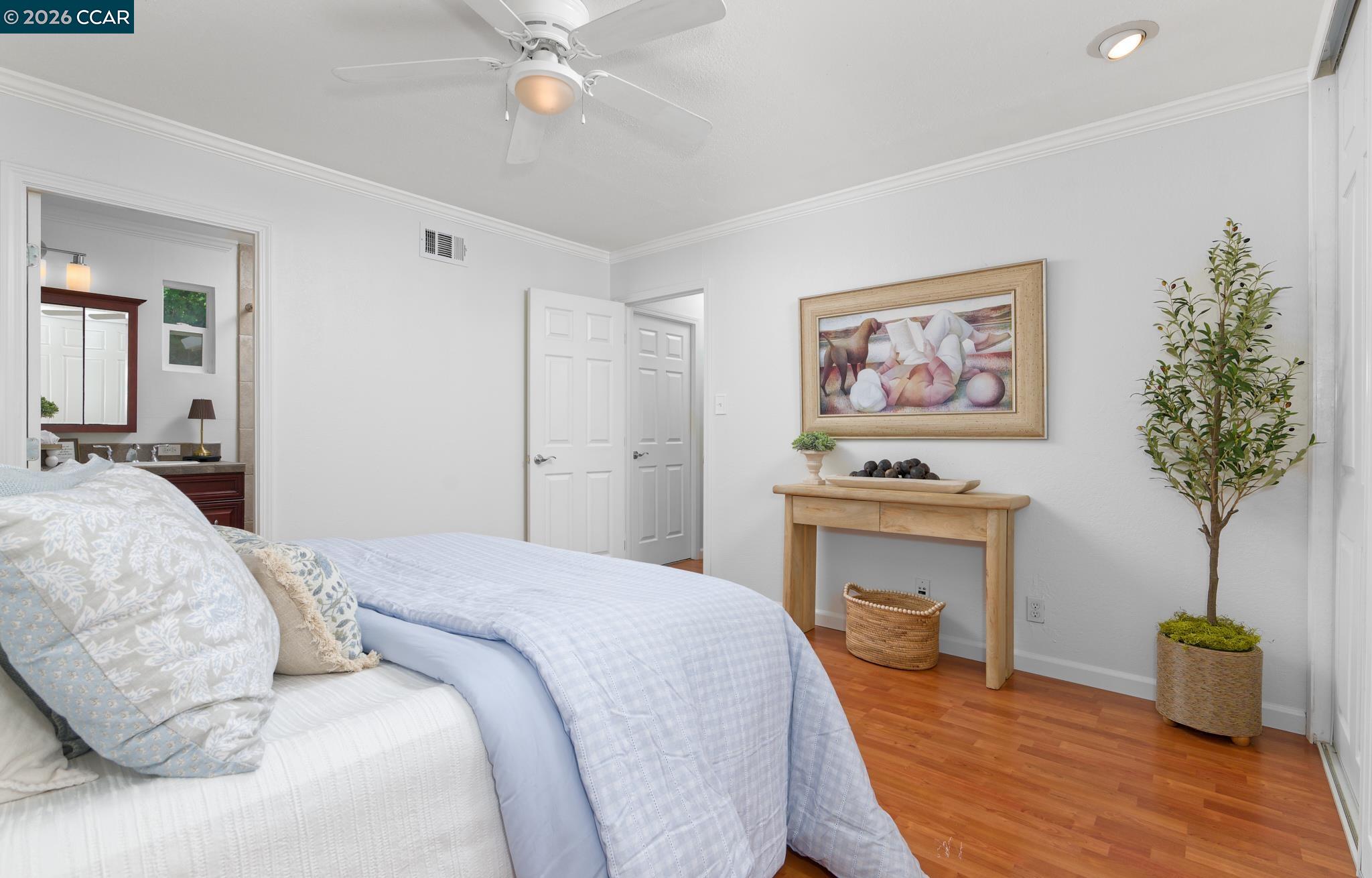 3922 Fordham Way