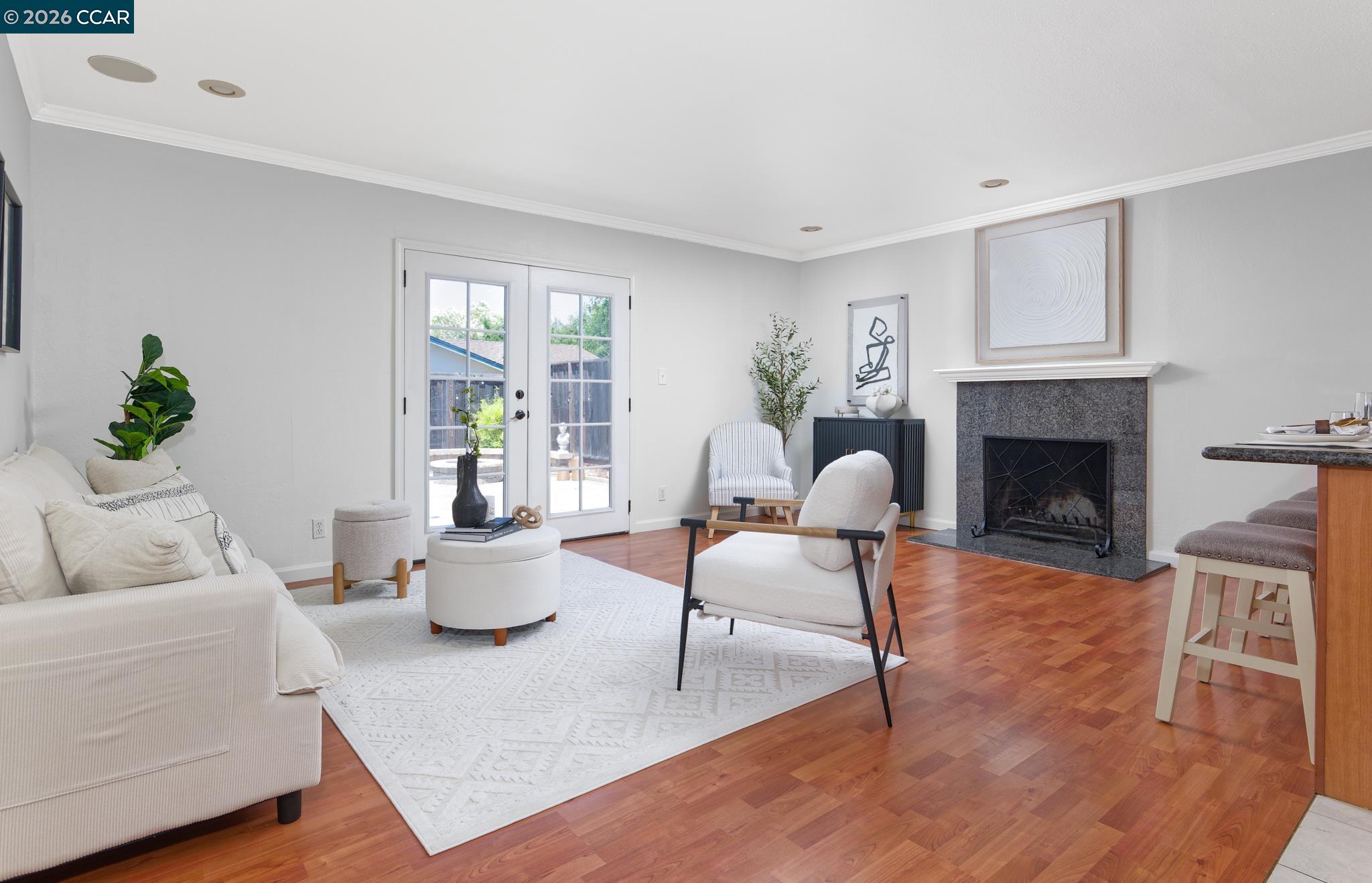 3922 Fordham Way
