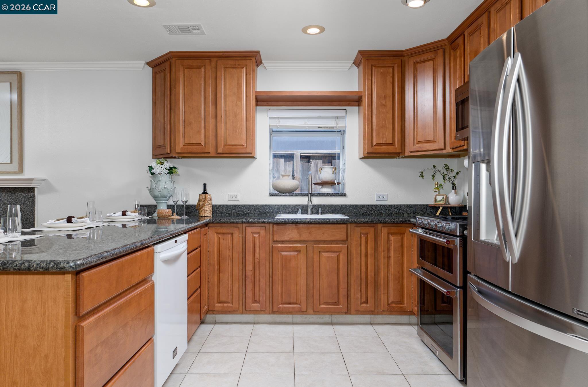 3922 Fordham Way