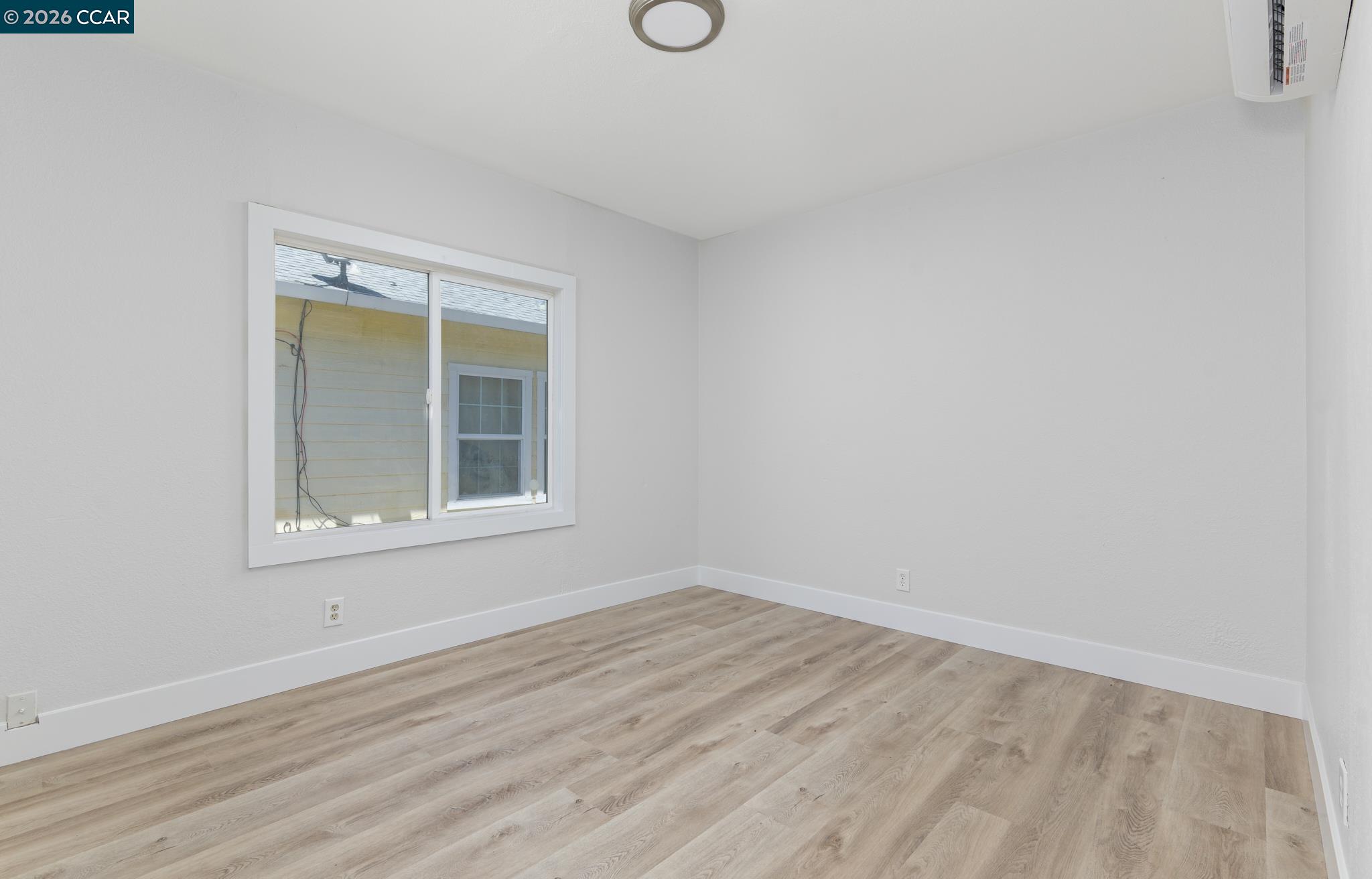 226 W 9Th St