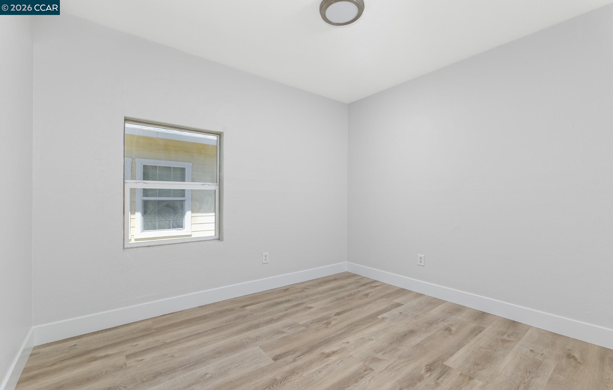226 W 9Th St