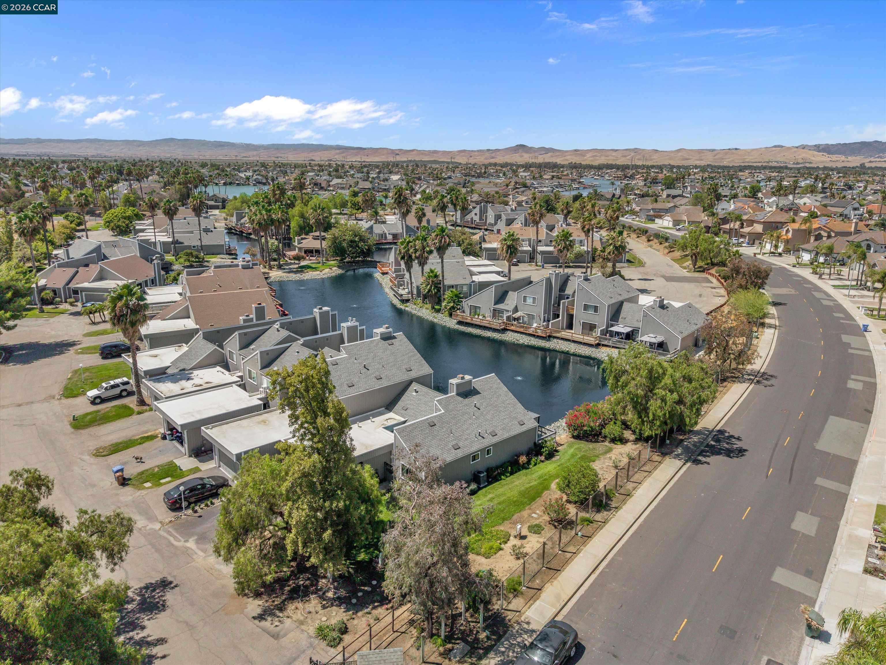 1601 Riverlake Rd